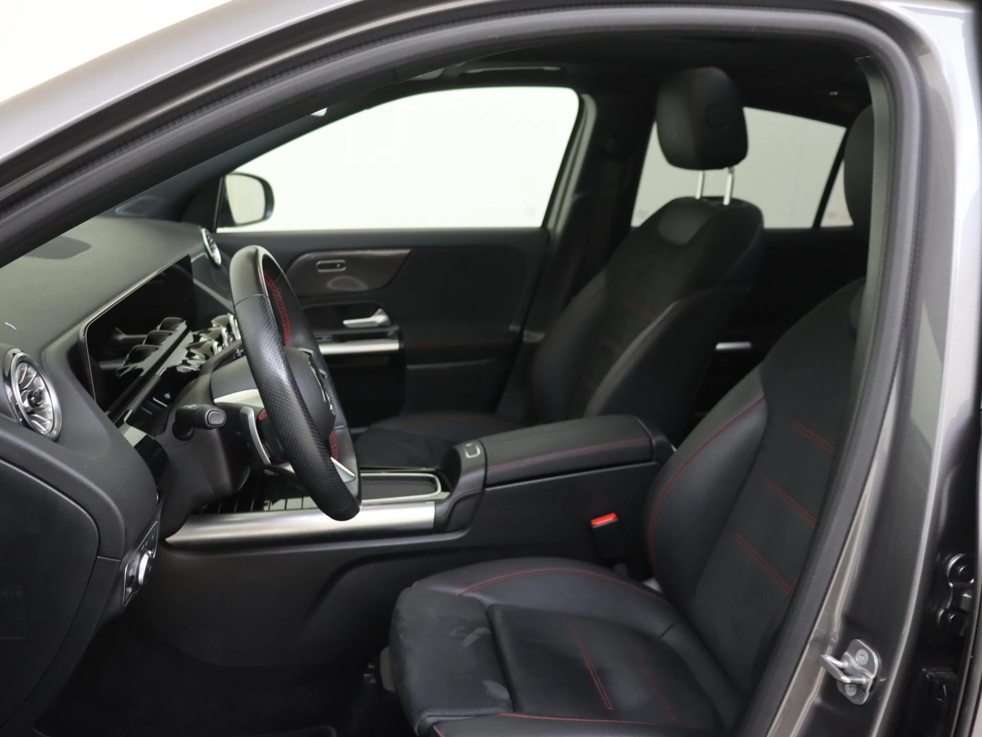 Mercedes-Benz GLA met kenteken 11100 – autofoto 4