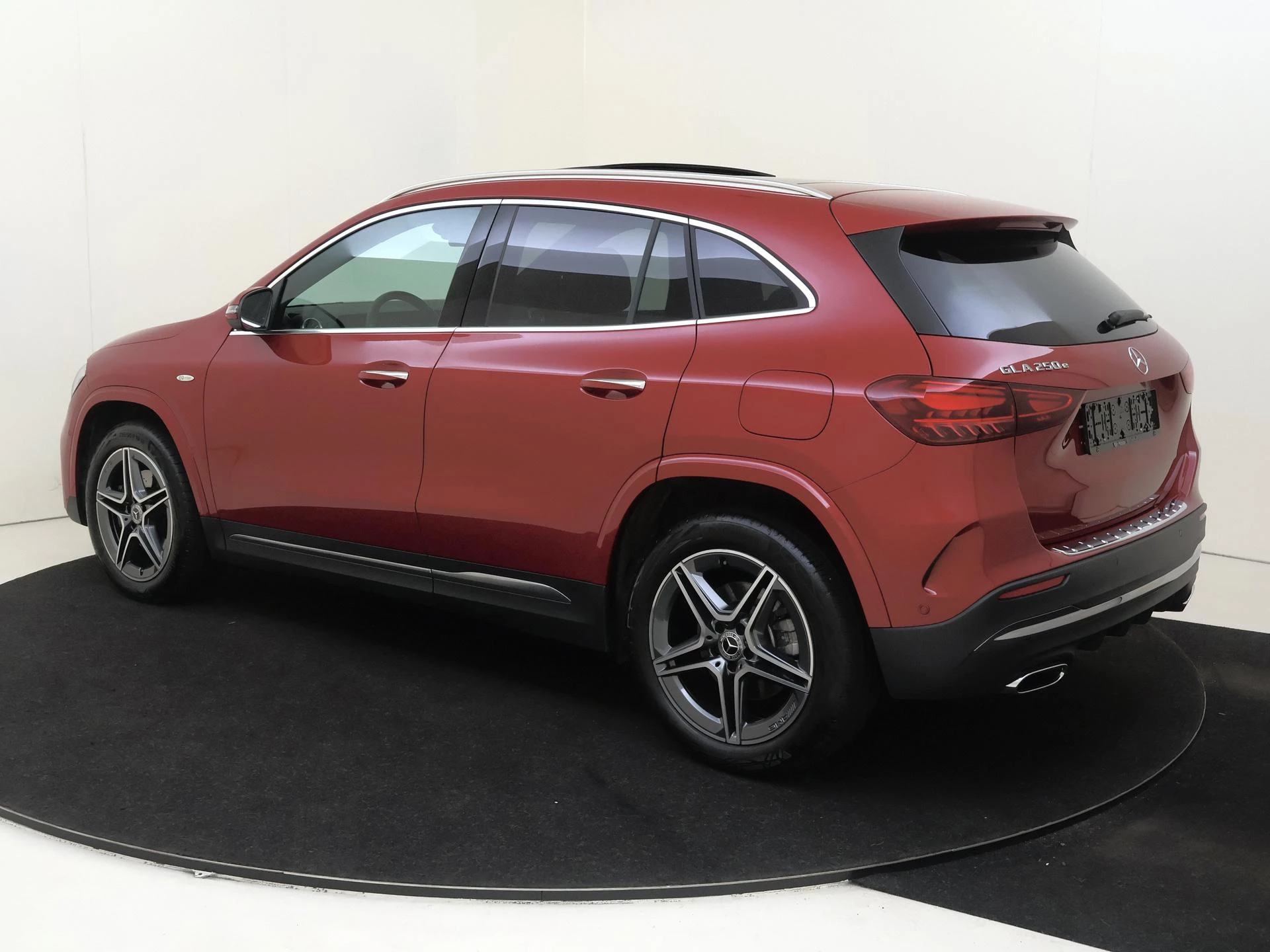 Mercedes-Benz GLA met kenteken 11100 – autofoto 4