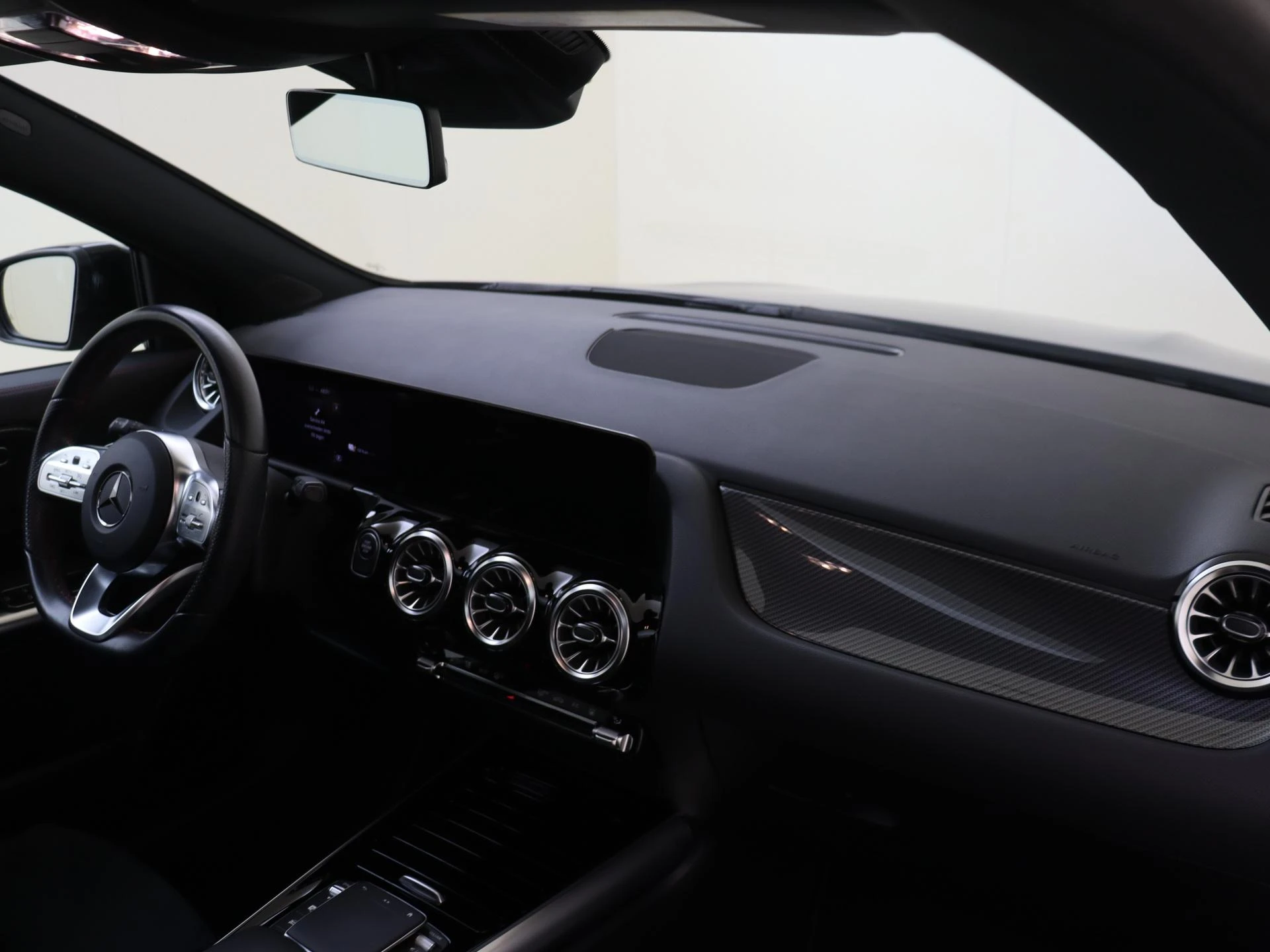 Mercedes-Benz GLA met kenteken 15100 – autofoto 5