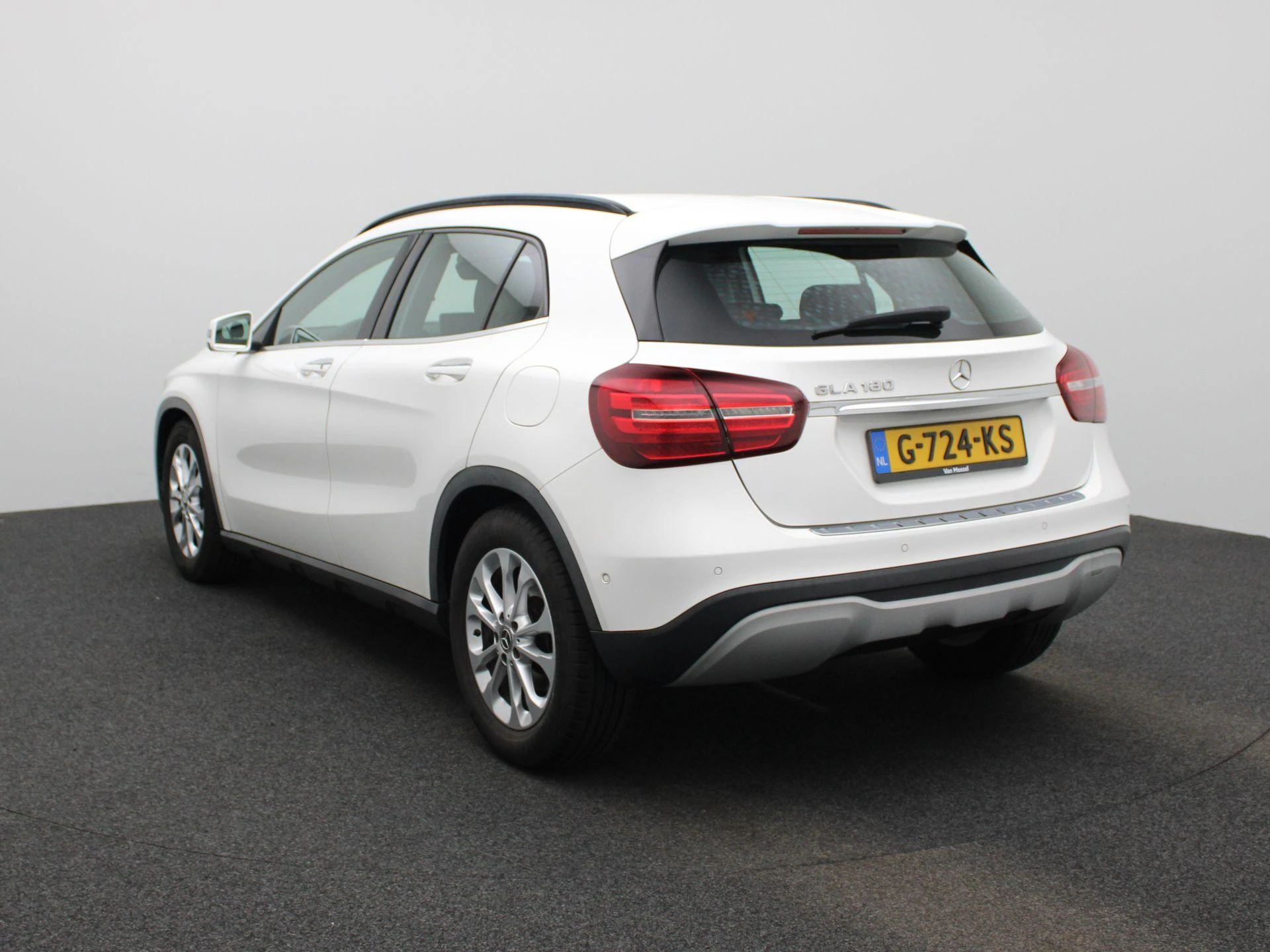 Mercedes-Benz GLA met kenteken G-724-KS – autofoto 3