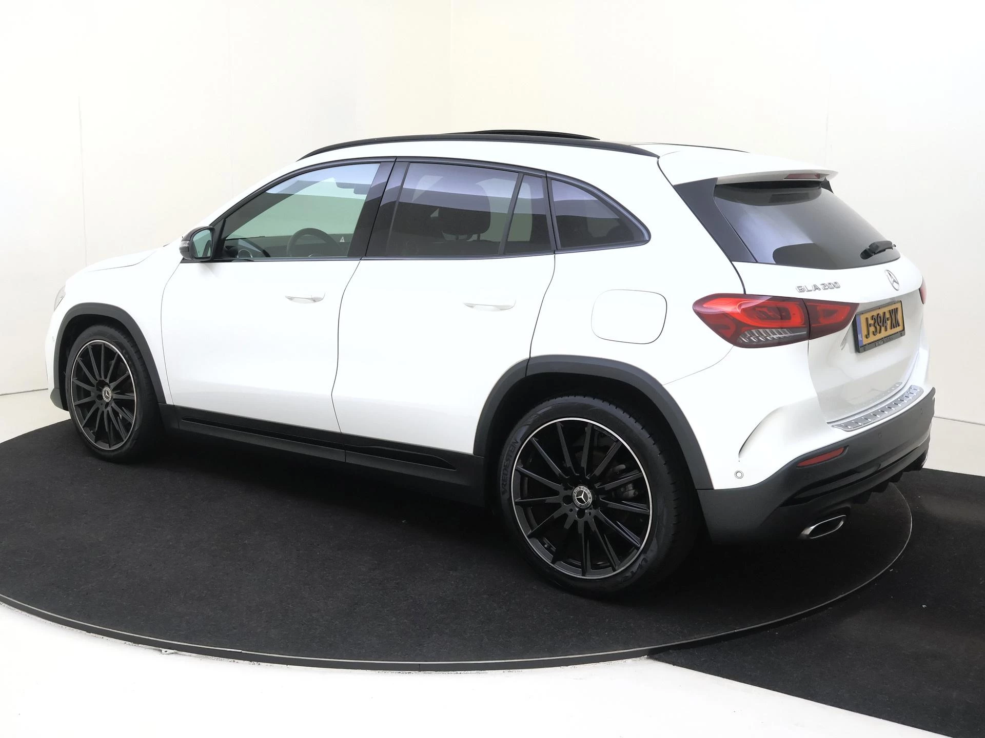 Mercedes-Benz GLA met kenteken J-394-XK – autofoto 4