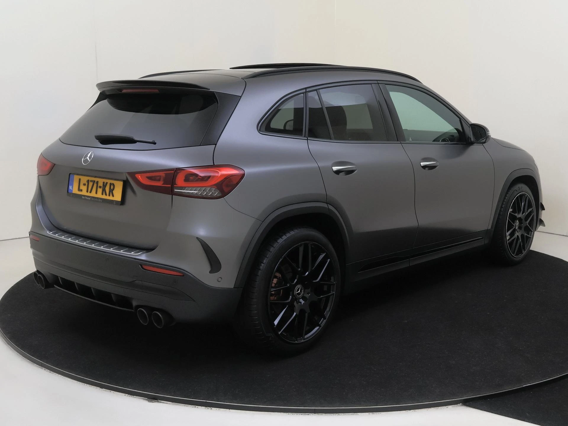 Mercedes-Benz GLA met kenteken L-171-KR – autofoto 3