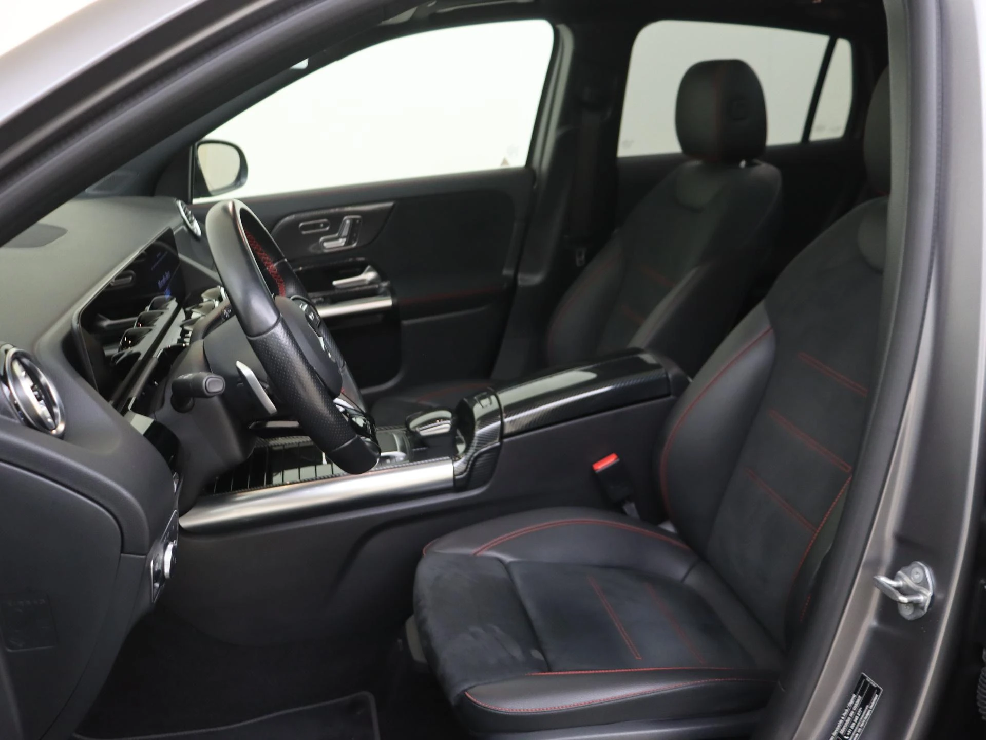 Mercedes-Benz GLA met kenteken L-171-KR – autofoto 4