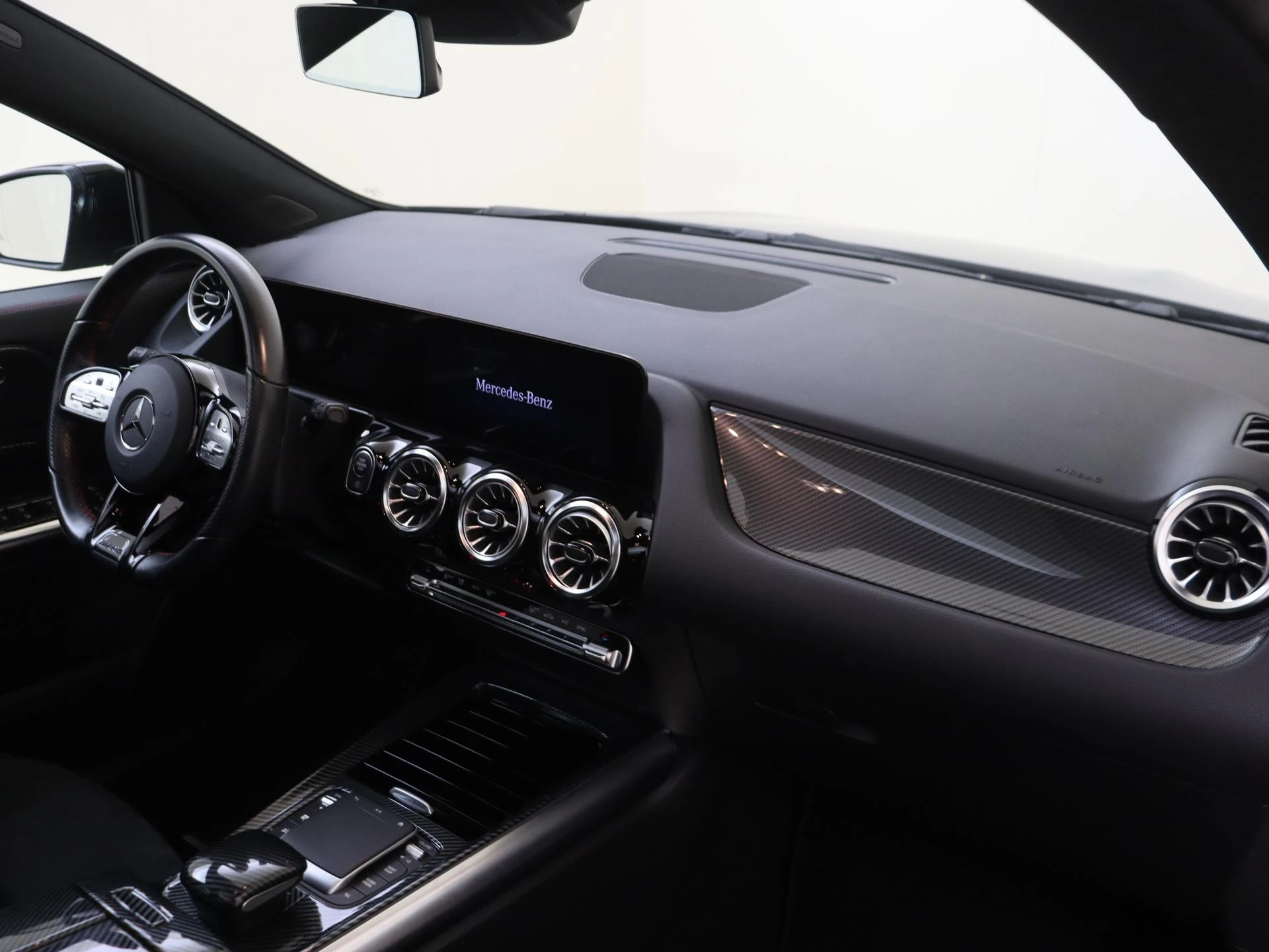Mercedes-Benz GLA met kenteken L-171-KR – autofoto 5