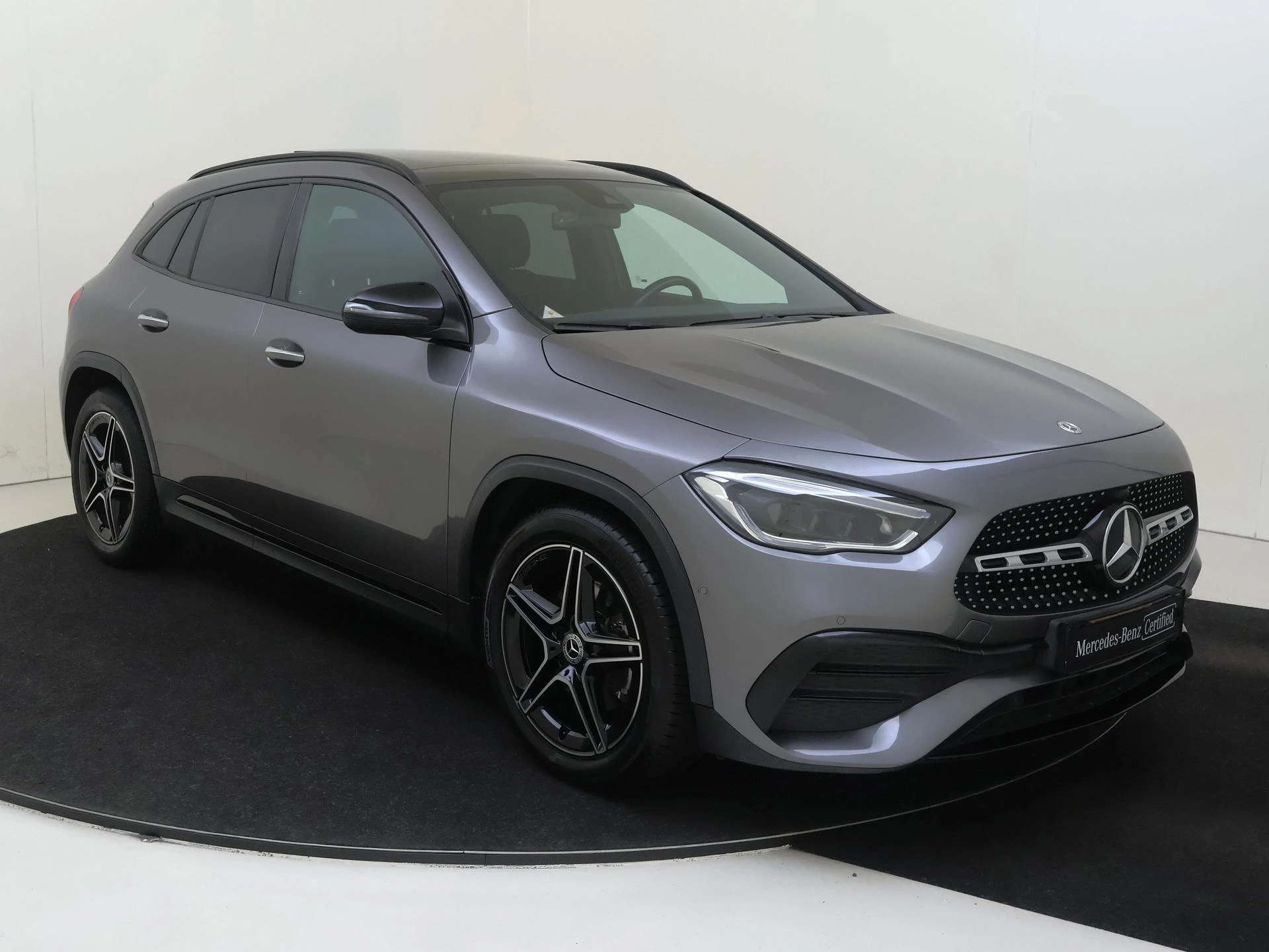 Mercedes-Benz GLA met kenteken P-501-GV – autofoto 3