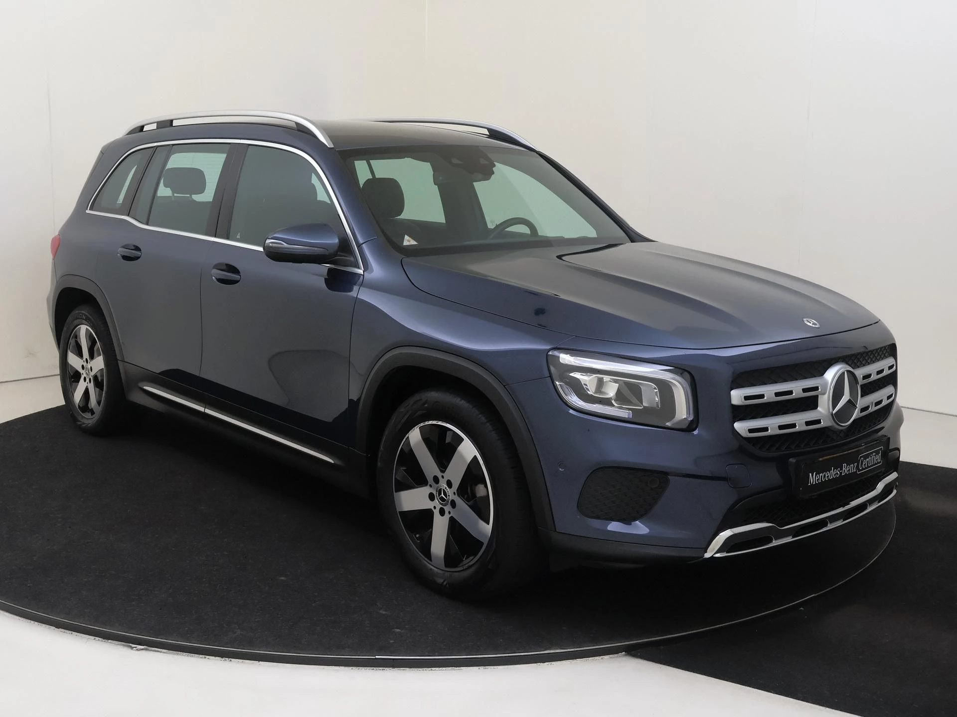 Mercedes-Benz GLB met kenteken 74100 – autofoto 3