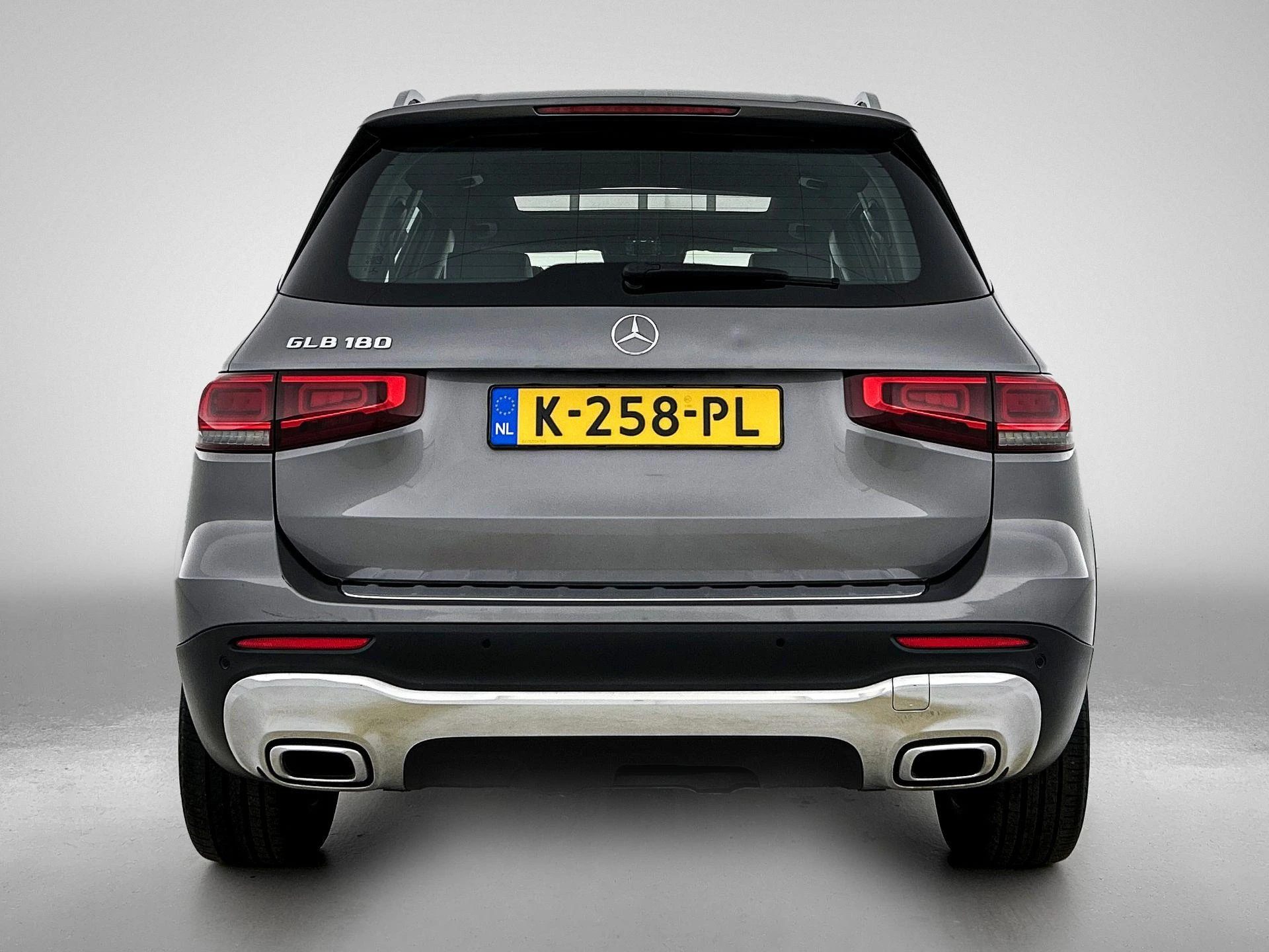 Mercedes-Benz GLB met kenteken 74100 – autofoto 5