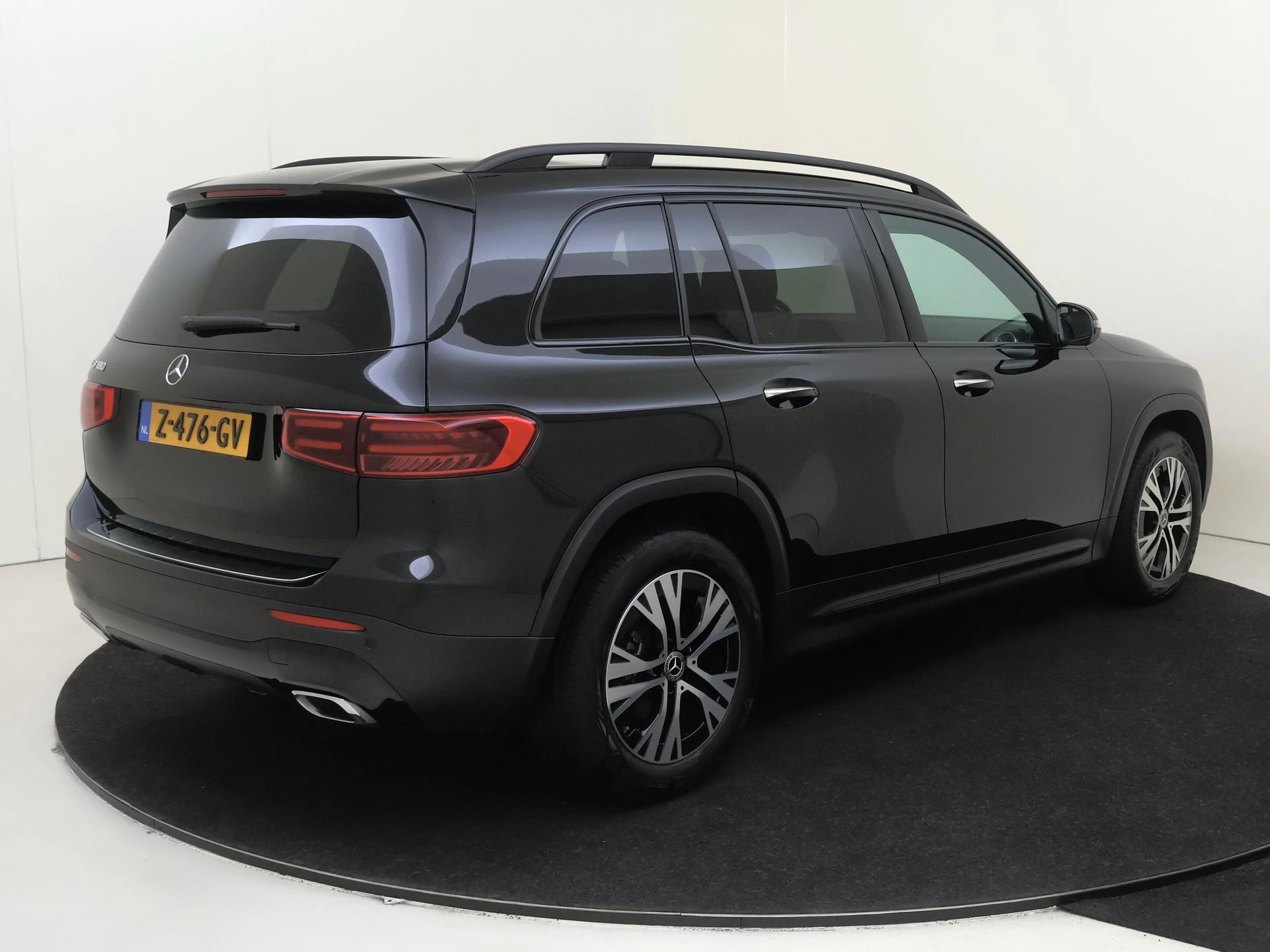 Mercedes-Benz GLB met kenteken Z-476-GV – autofoto 5