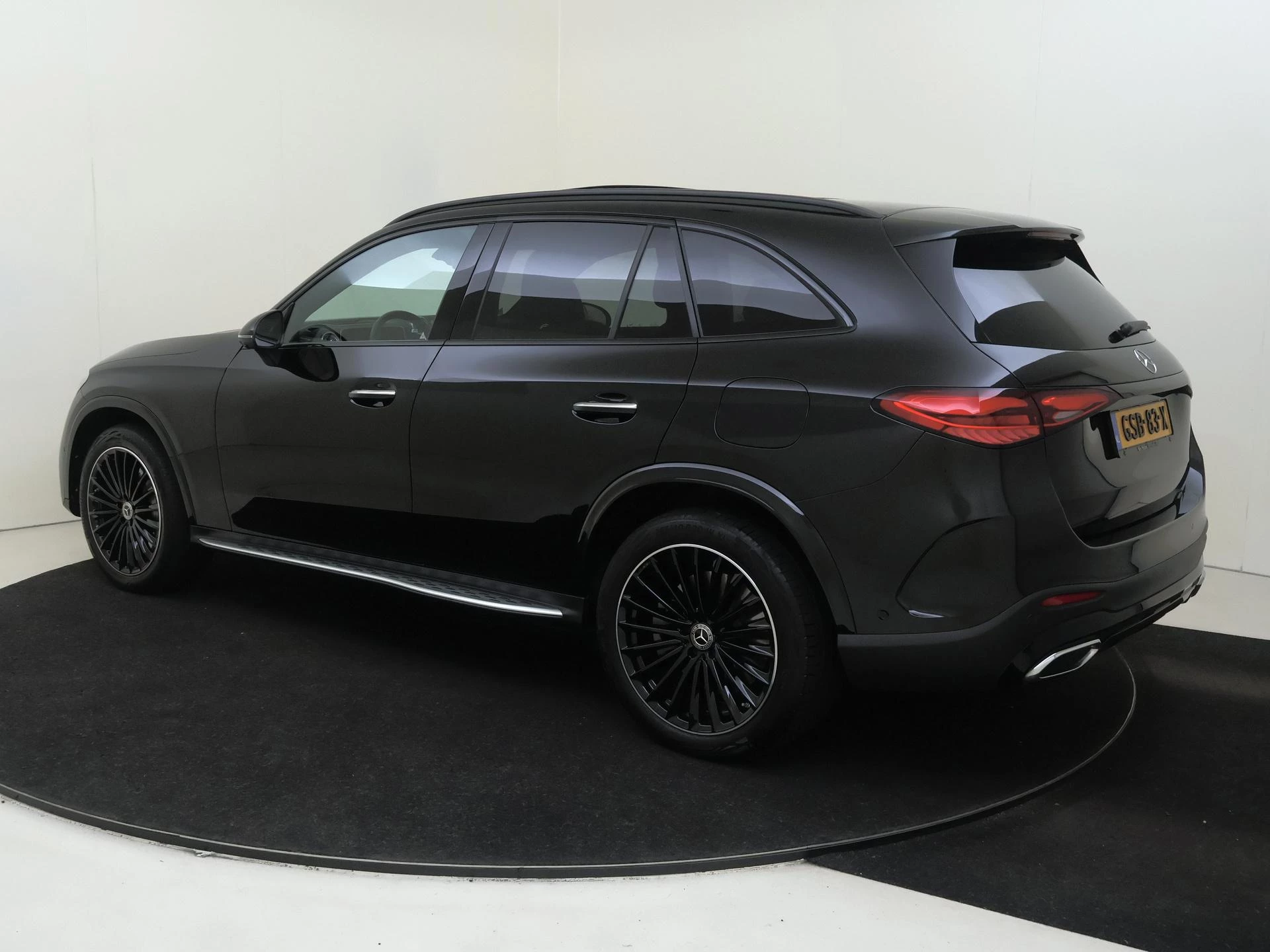 Mercedes-Benz GLC met kenteken 06100 – autofoto 4