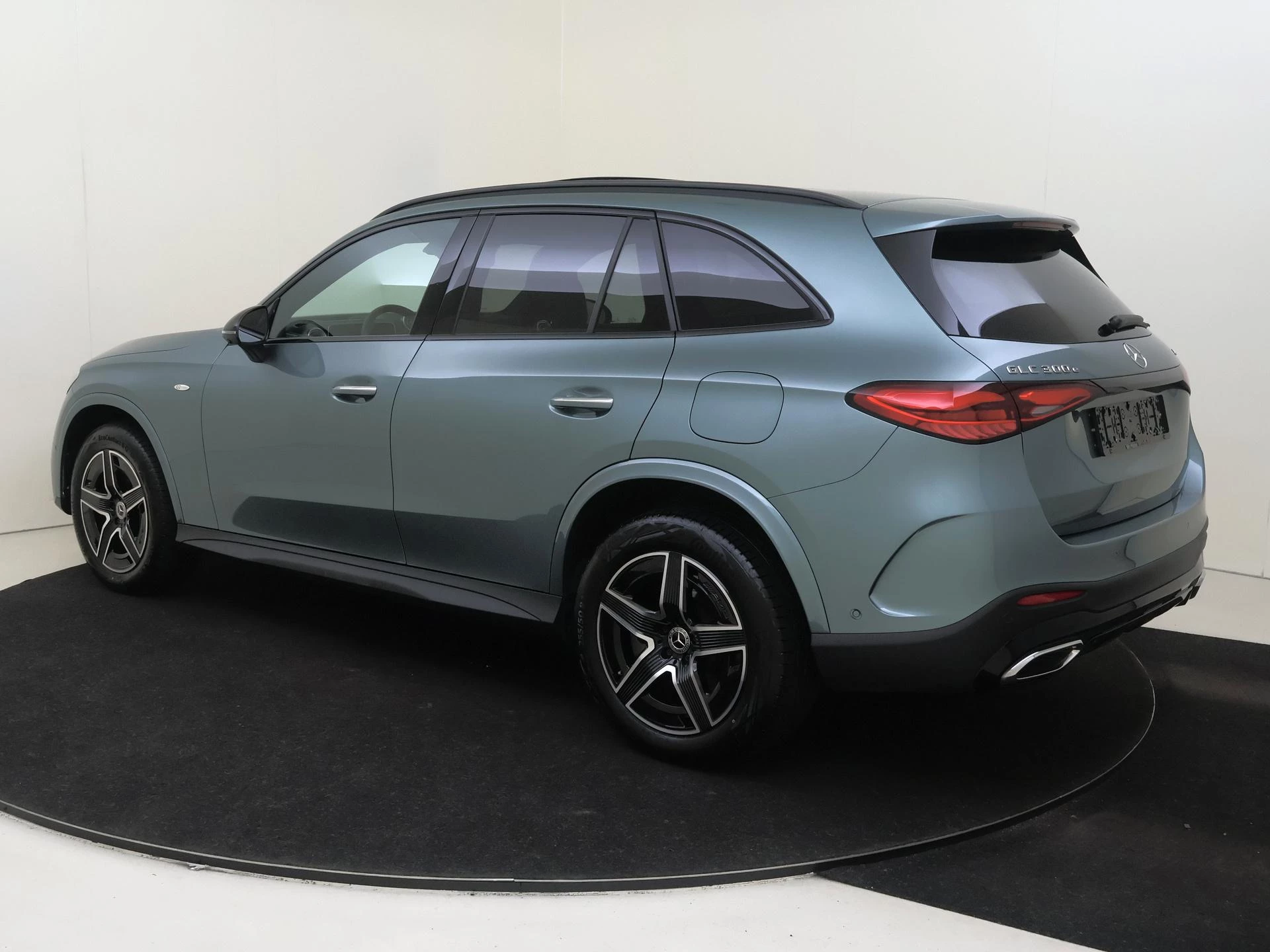 Mercedes-Benz GLC met kenteken 06100 – autofoto 4
