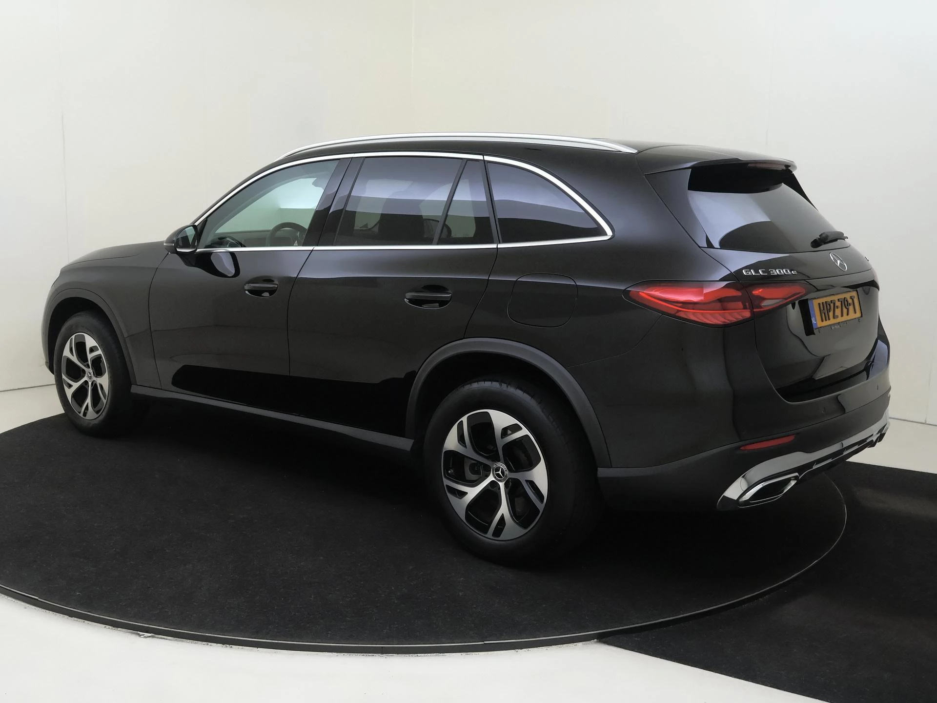Mercedes-Benz GLC met kenteken 06100 – autofoto 4