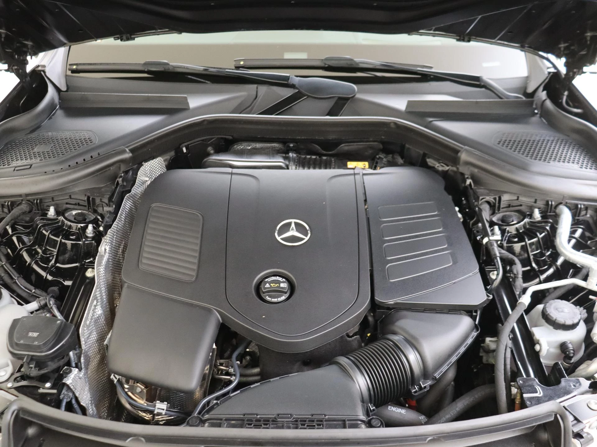 Mercedes-Benz GLC met kenteken 06100 – autofoto 5