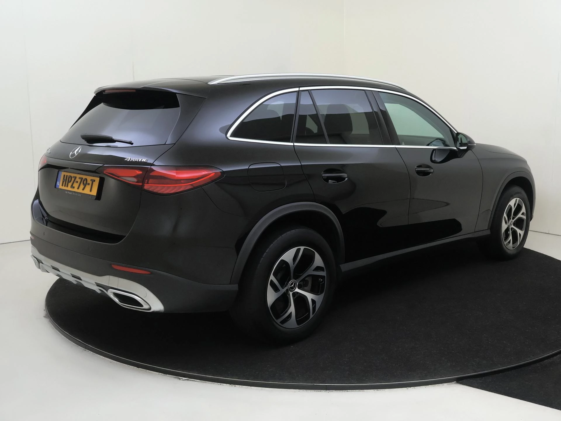 Mercedes-Benz GLC met kenteken 06100 – autofoto 5