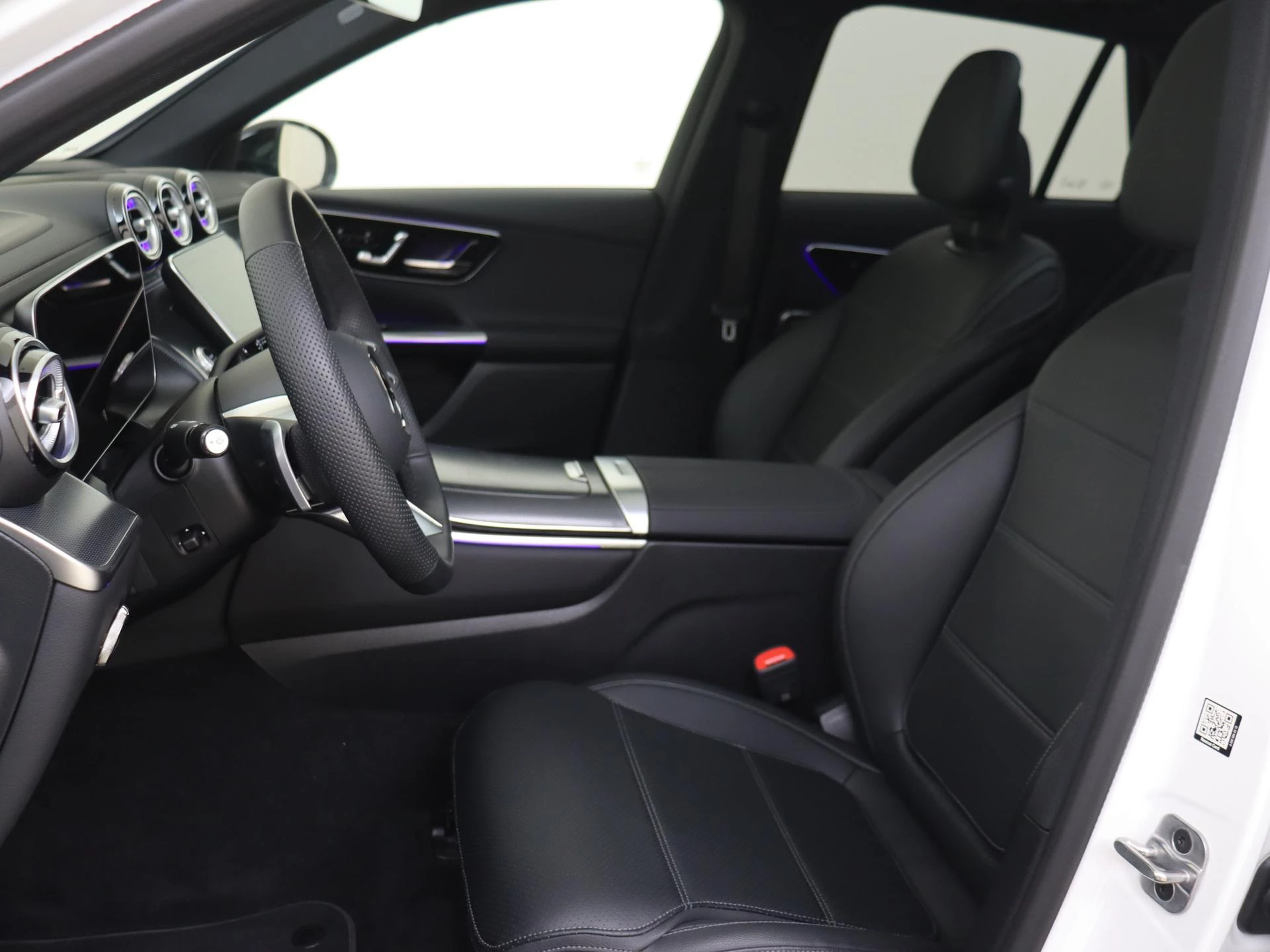 Mercedes-Benz GLC met kenteken 21100 – autofoto 3