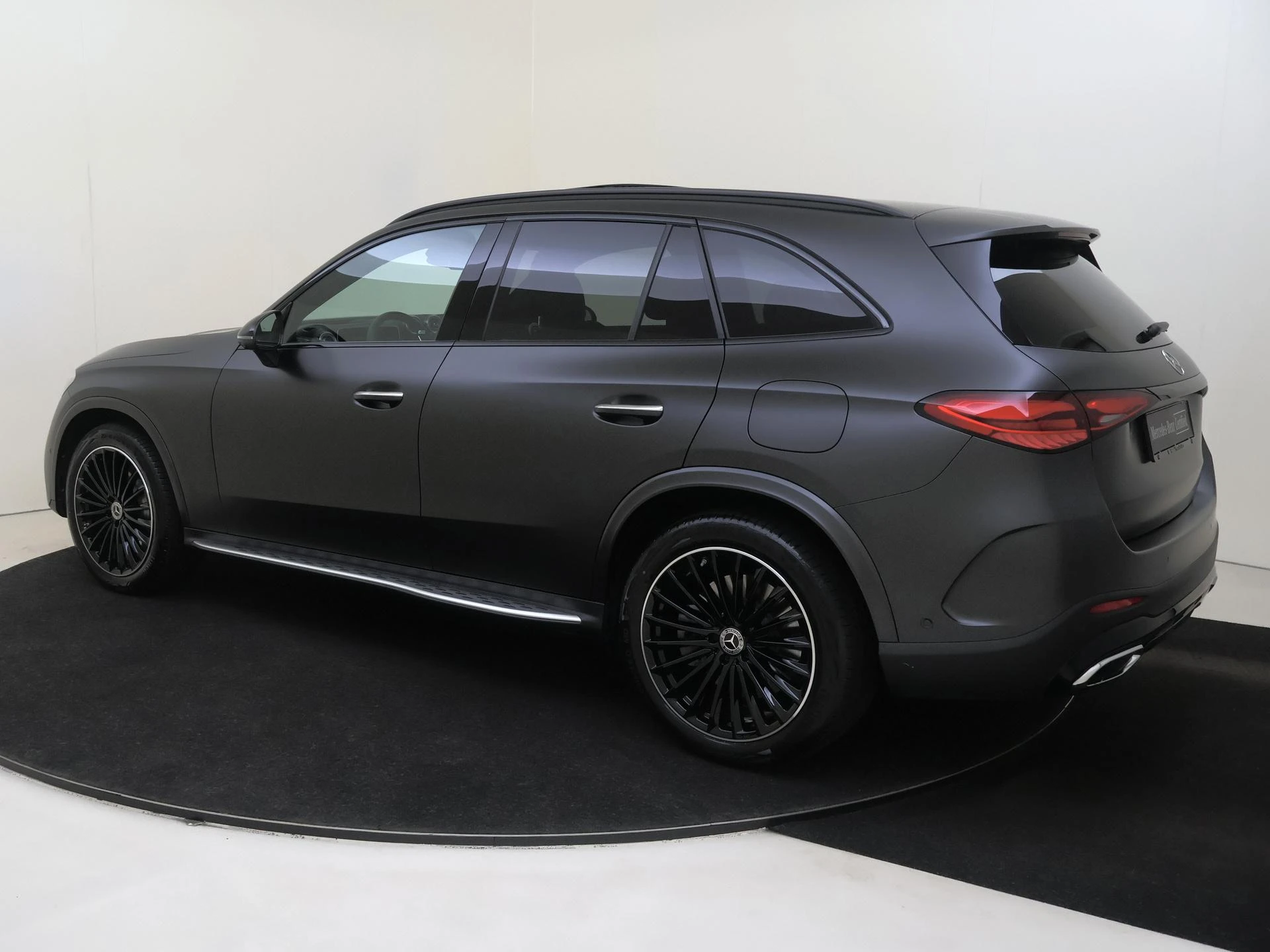 Mercedes-Benz GLC met kenteken 23100 – autofoto 4