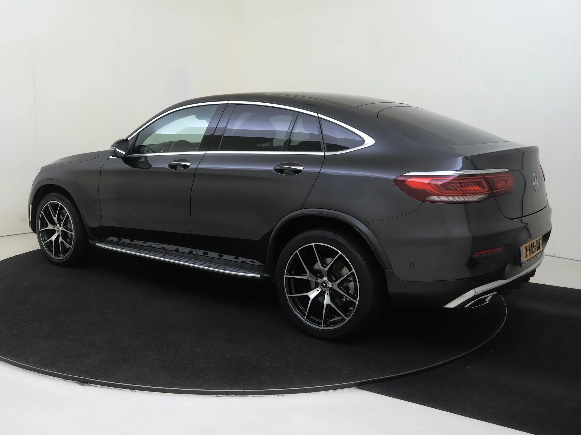 Mercedes-Benz GLC met kenteken 27100 – autofoto 4