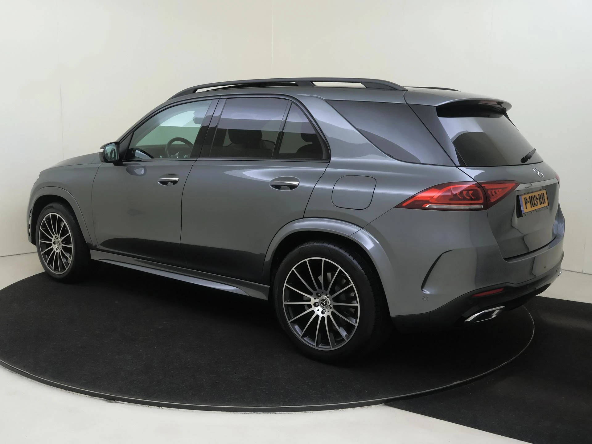 Mercedes-Benz GLE met kenteken 12100 – autofoto 3