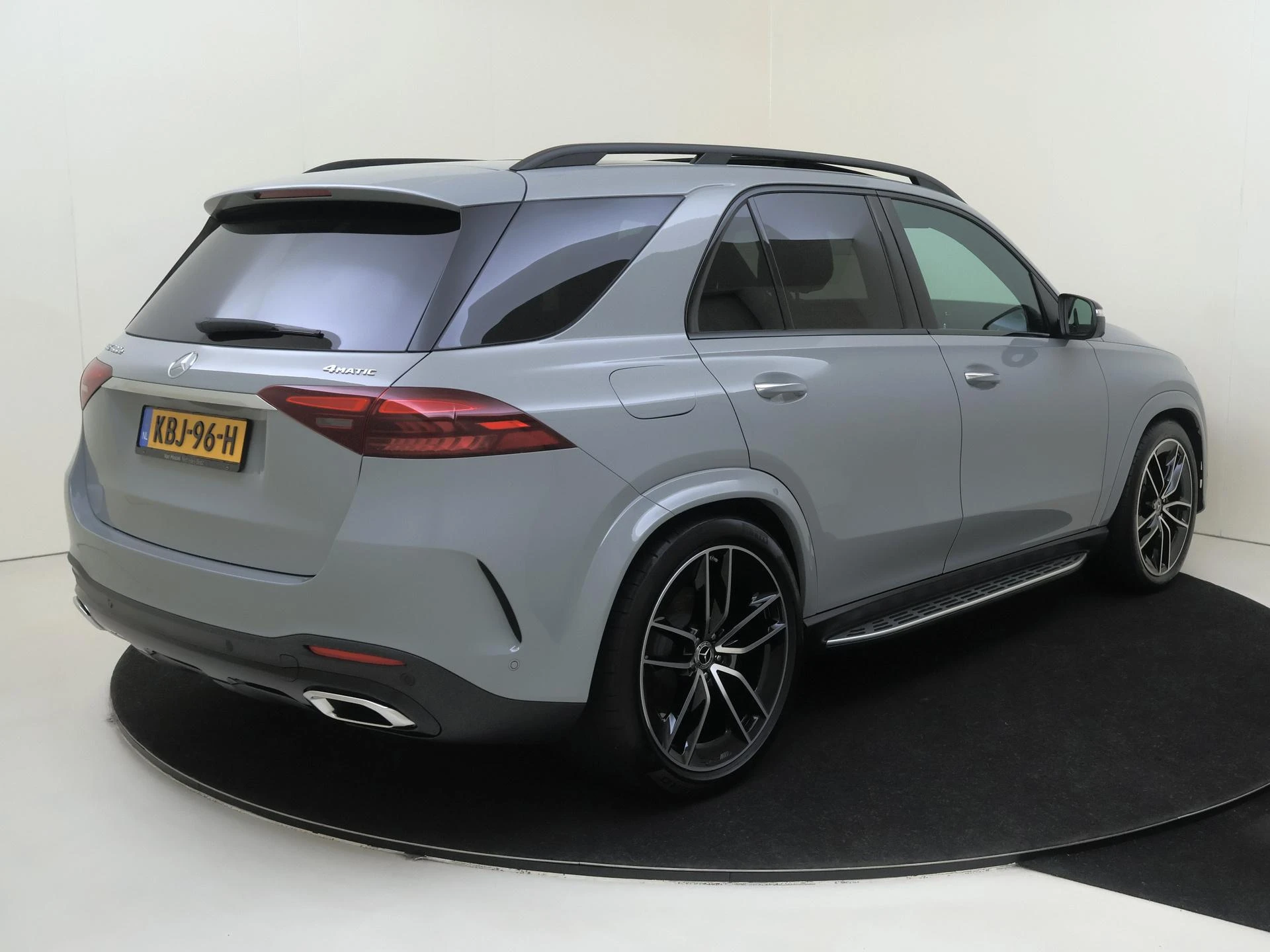 Mercedes-Benz GLE met kenteken 29100 – autofoto 5