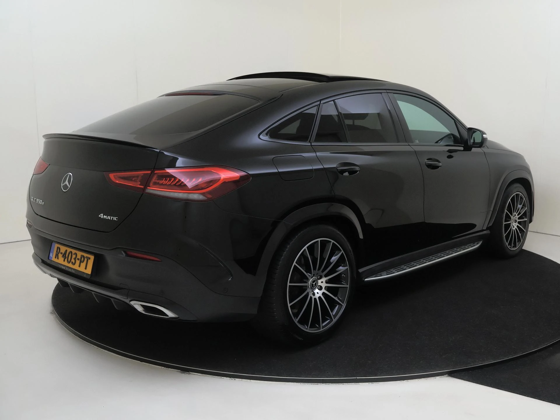Mercedes-Benz GLE met kenteken 99 – autofoto 3
