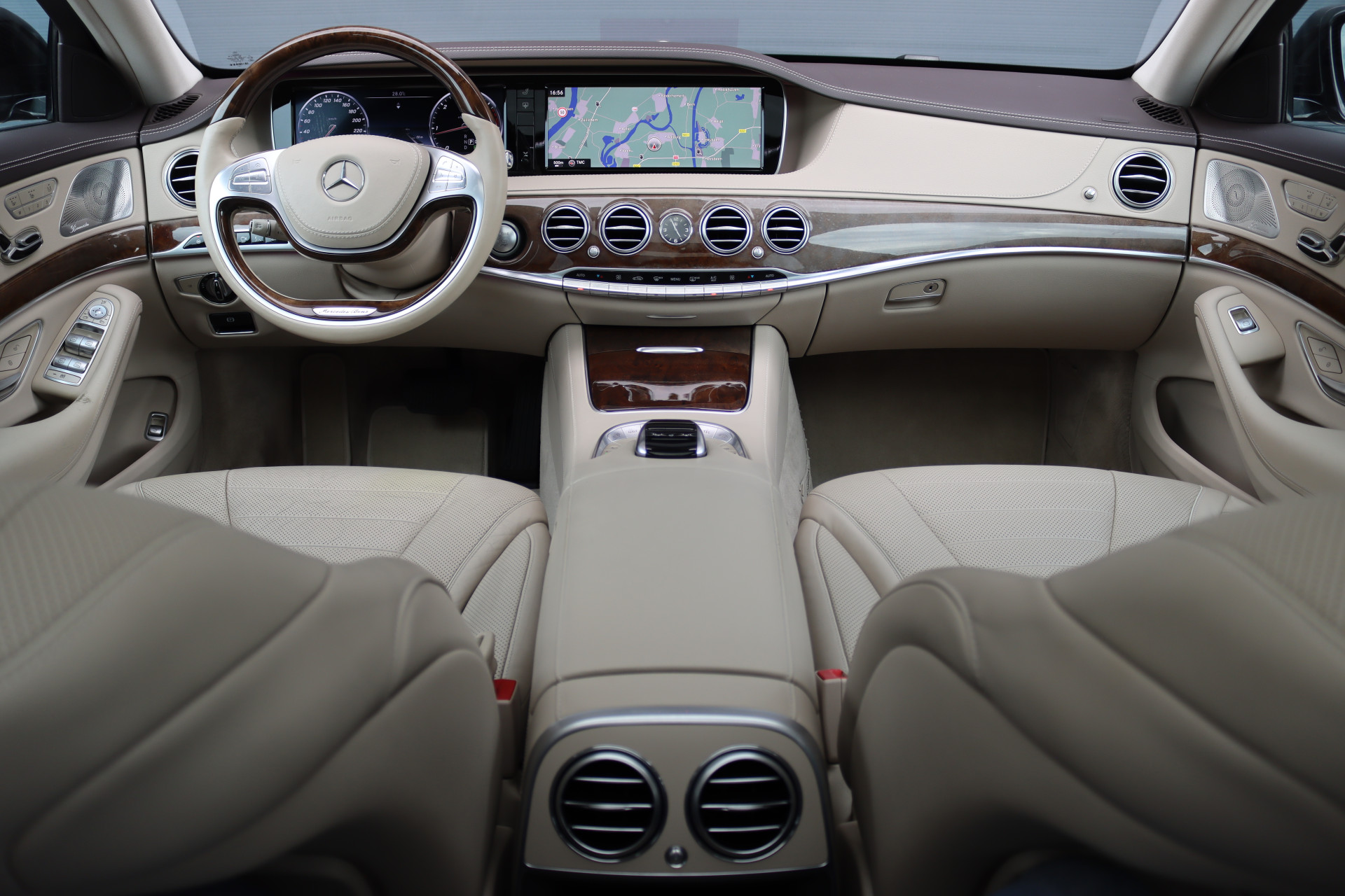 Mercedes-Benz S-Klasse – autofoto 2