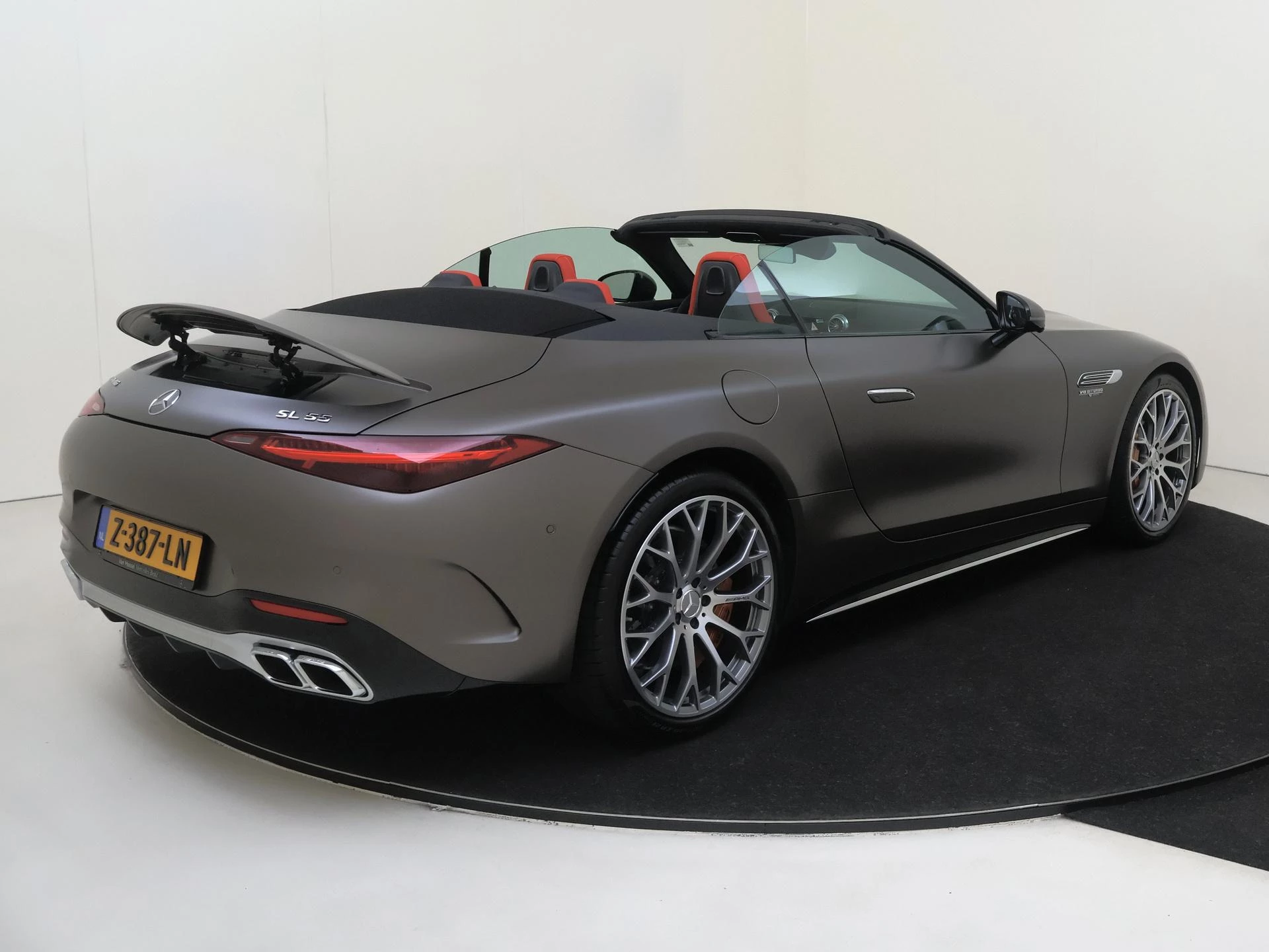 Mercedes-Benz SL met kenteken Z-387-LN – autofoto 5