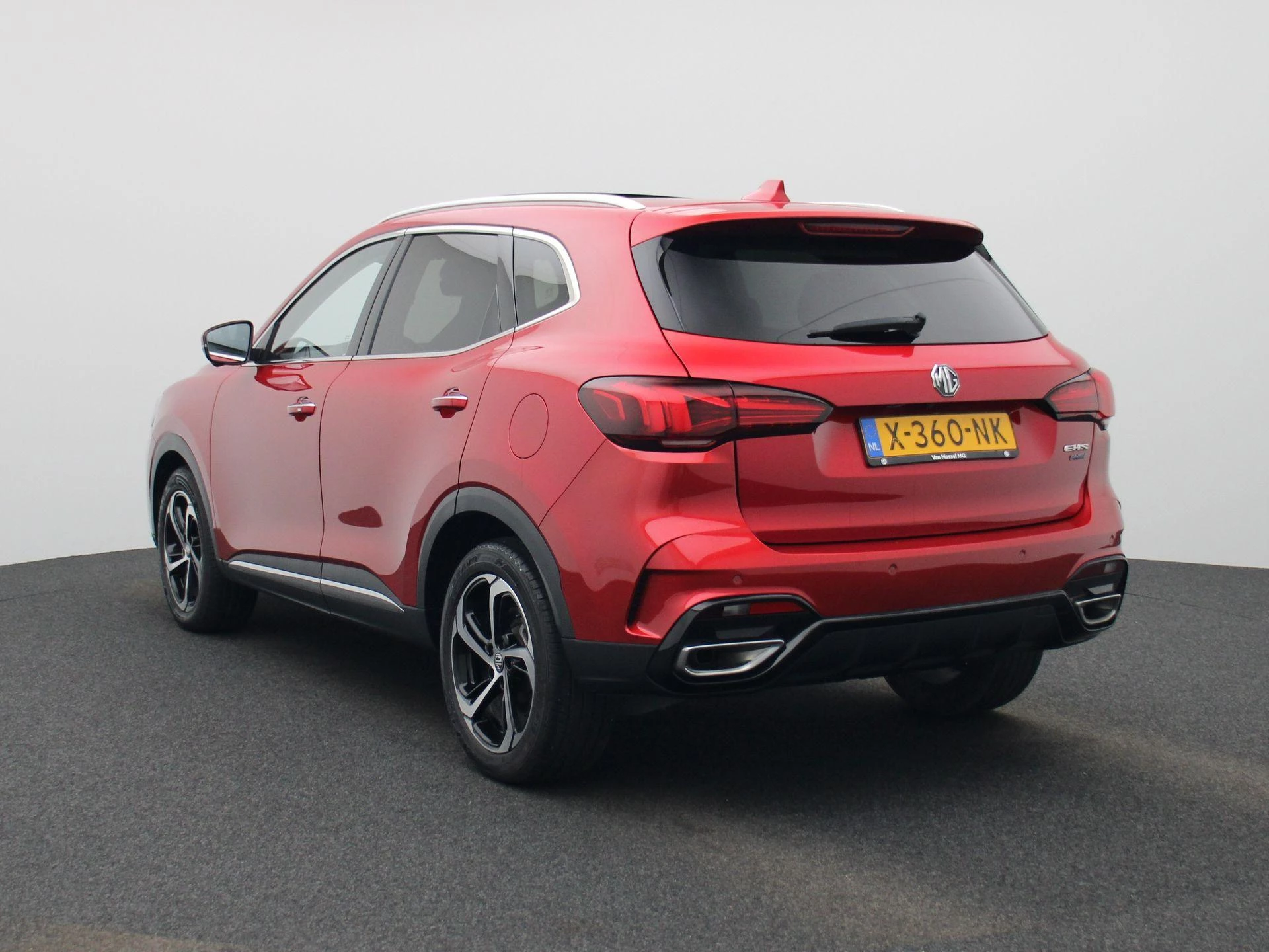MG EHS met kenteken 18100 – autofoto 3