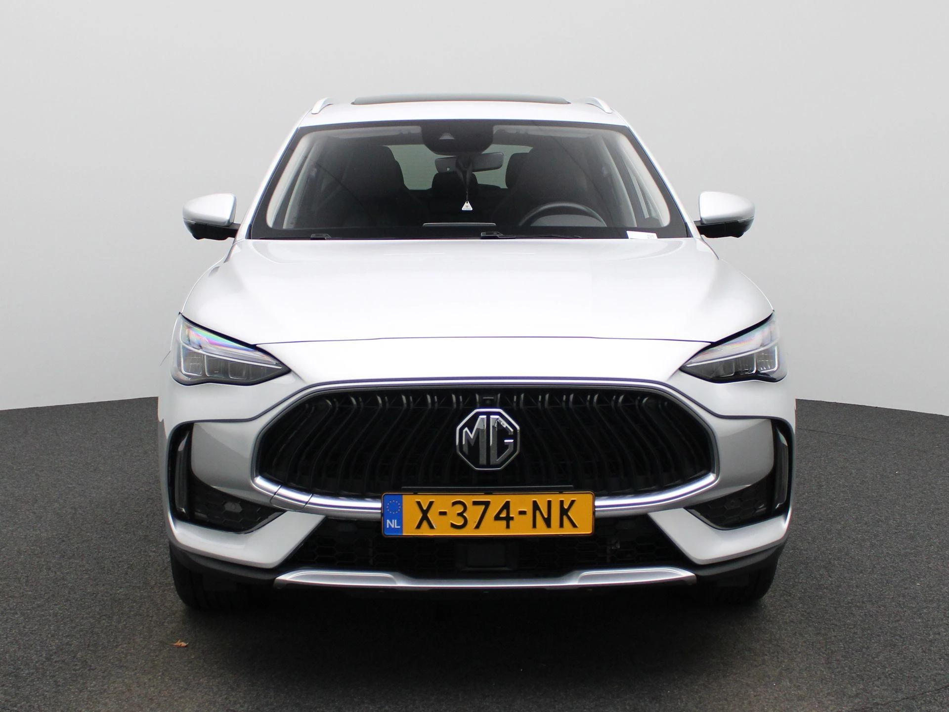 MG EHS met kenteken 18100 – autofoto 4