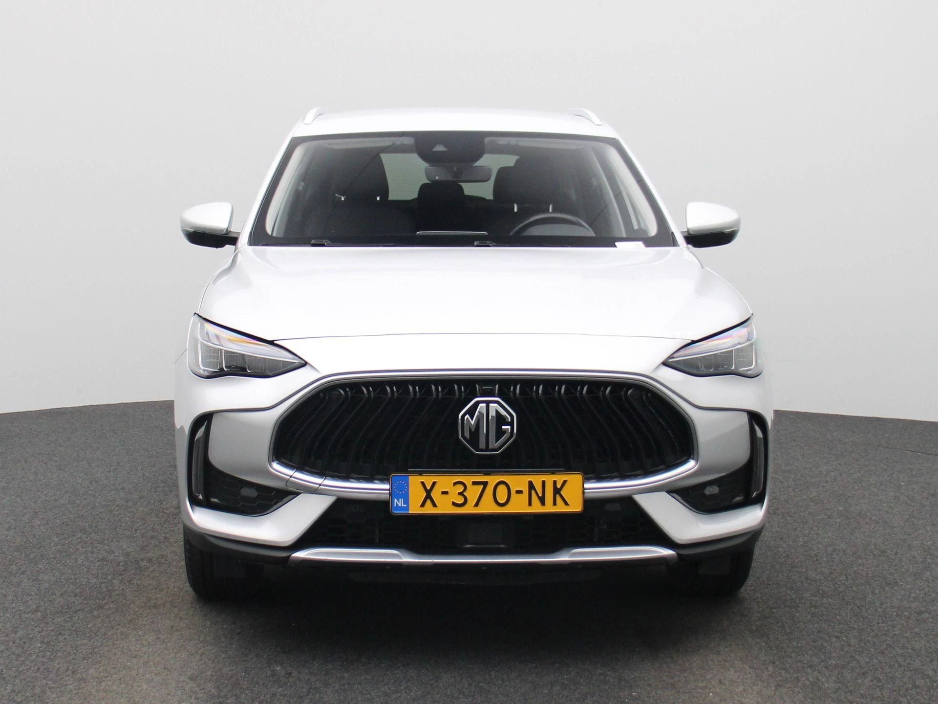MG EHS met kenteken 18100 – autofoto 4