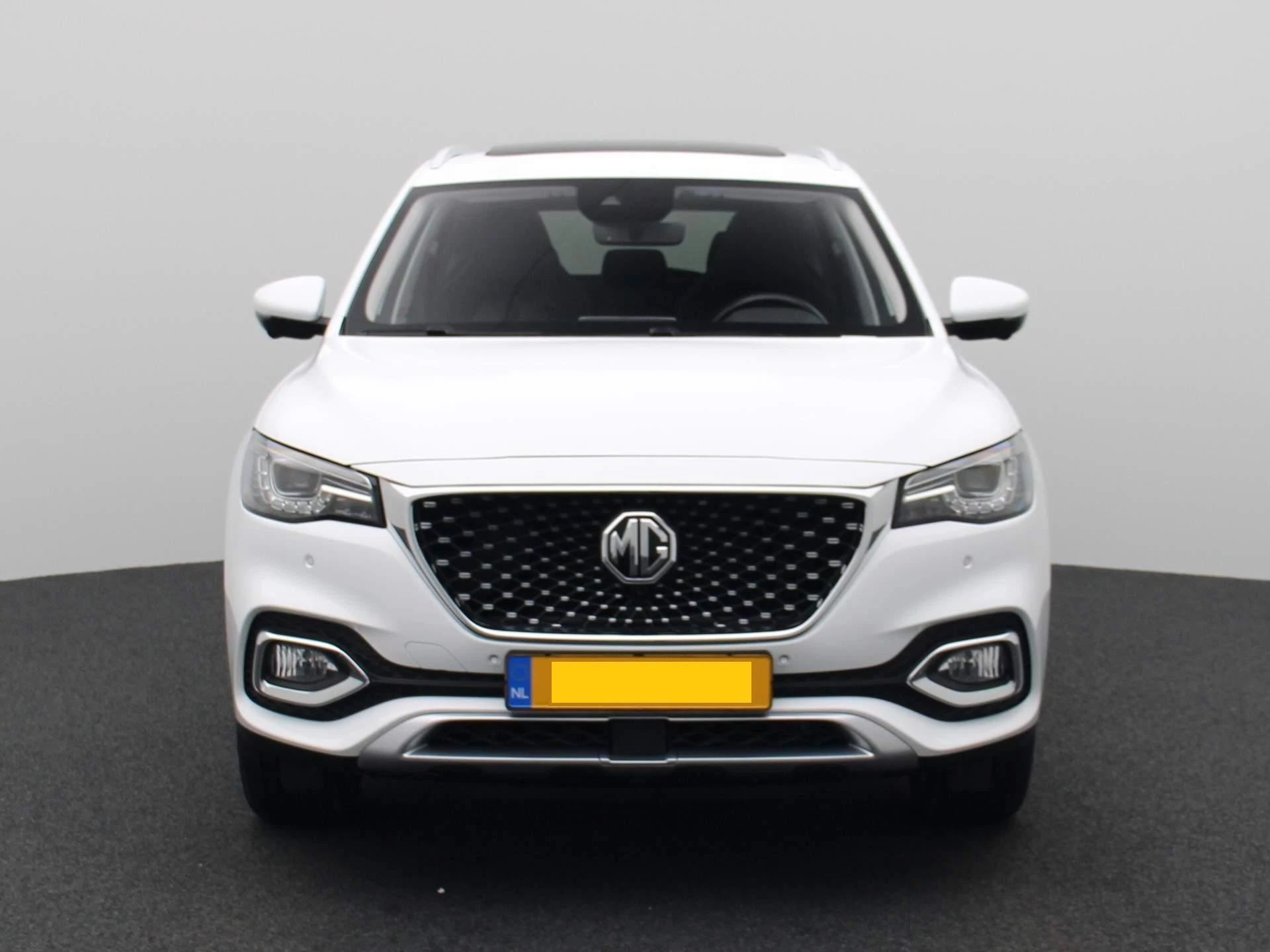 MG EHS met kenteken 18100 – autofoto 5