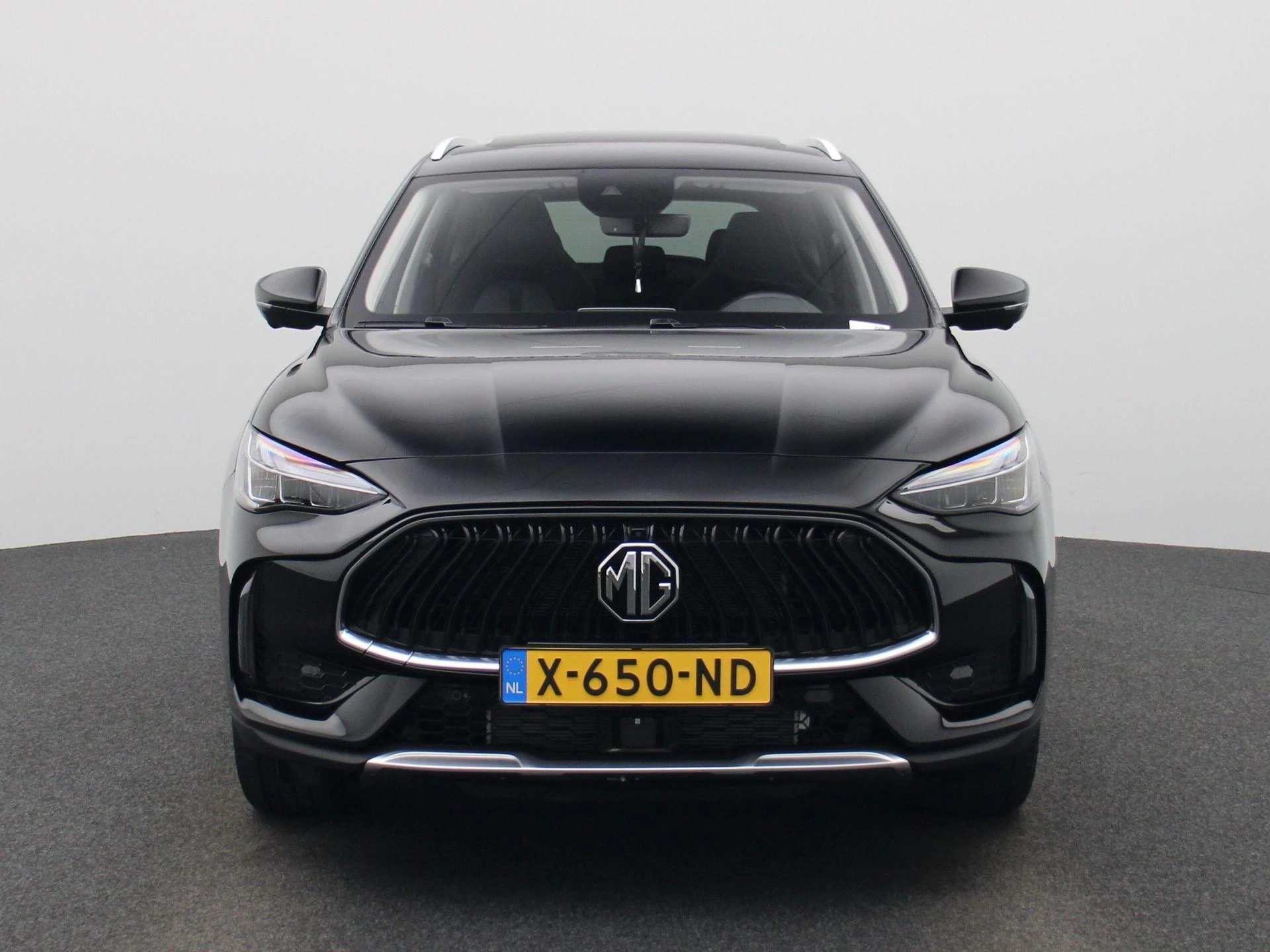 MG EHS met kenteken 18100 – autofoto 5