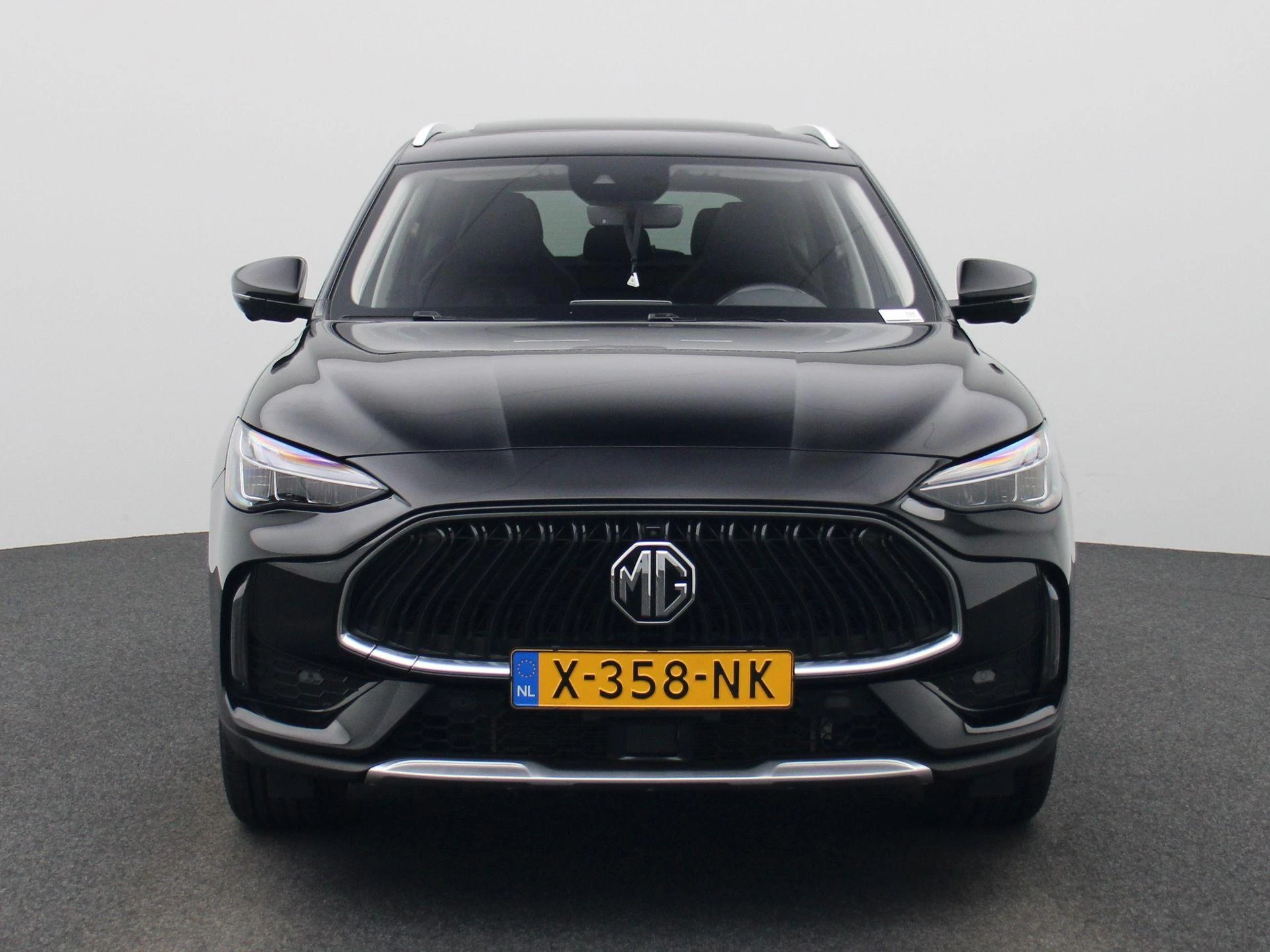 MG EHS met kenteken 18100 – autofoto 5