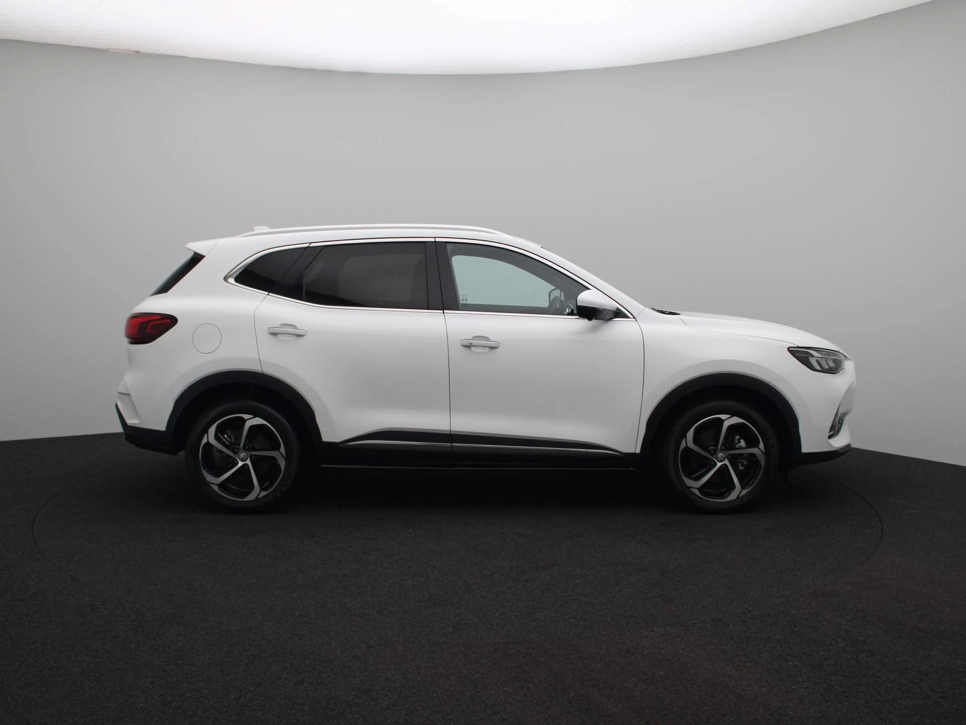 MG EHS met kenteken 18100 – autofoto 5