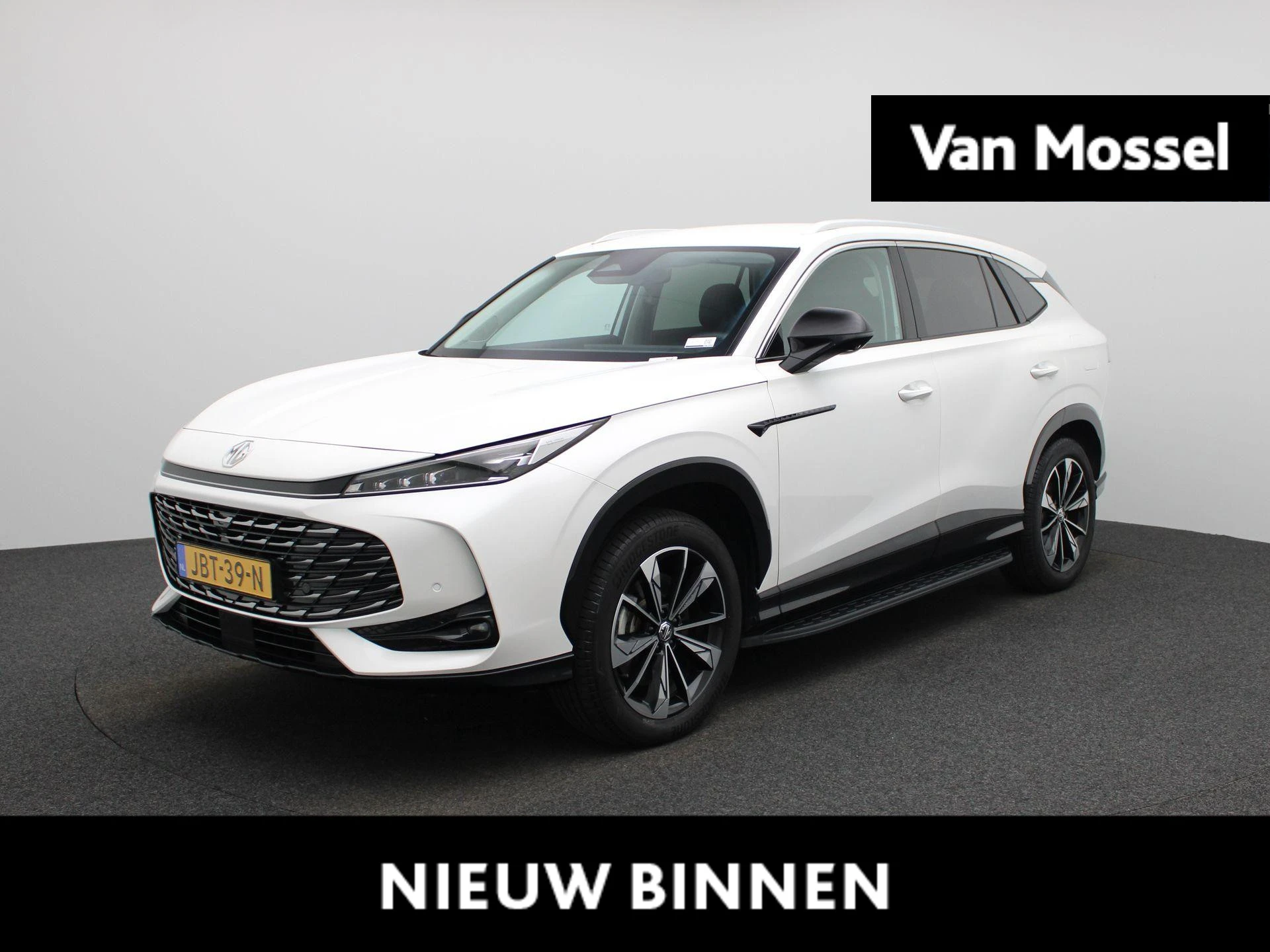 MG HS met kenteken 05100 – autofoto 2