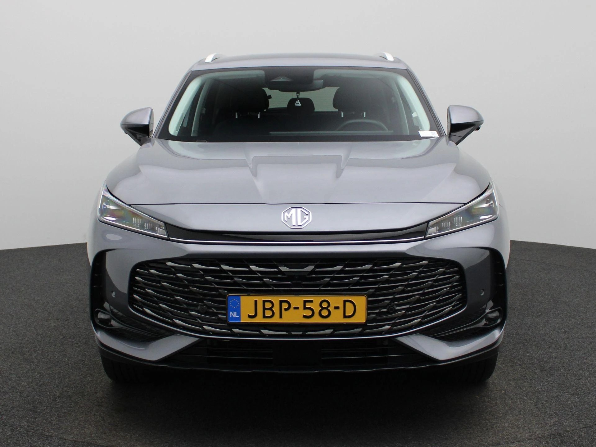 MG HS met kenteken 05100 – autofoto 4