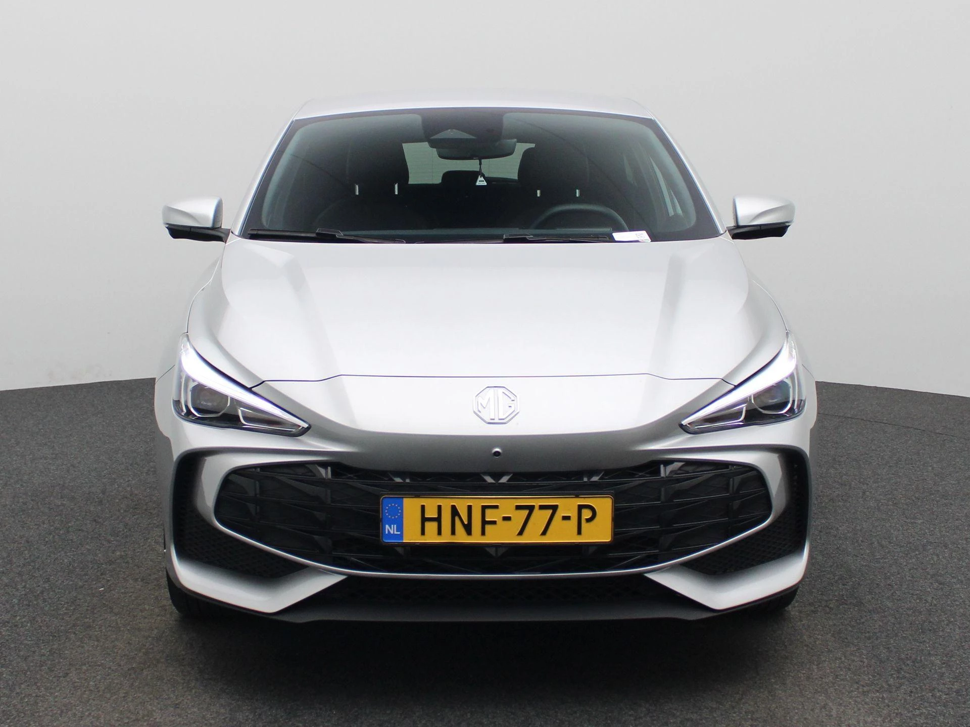 MG MG3 – autofoto 4