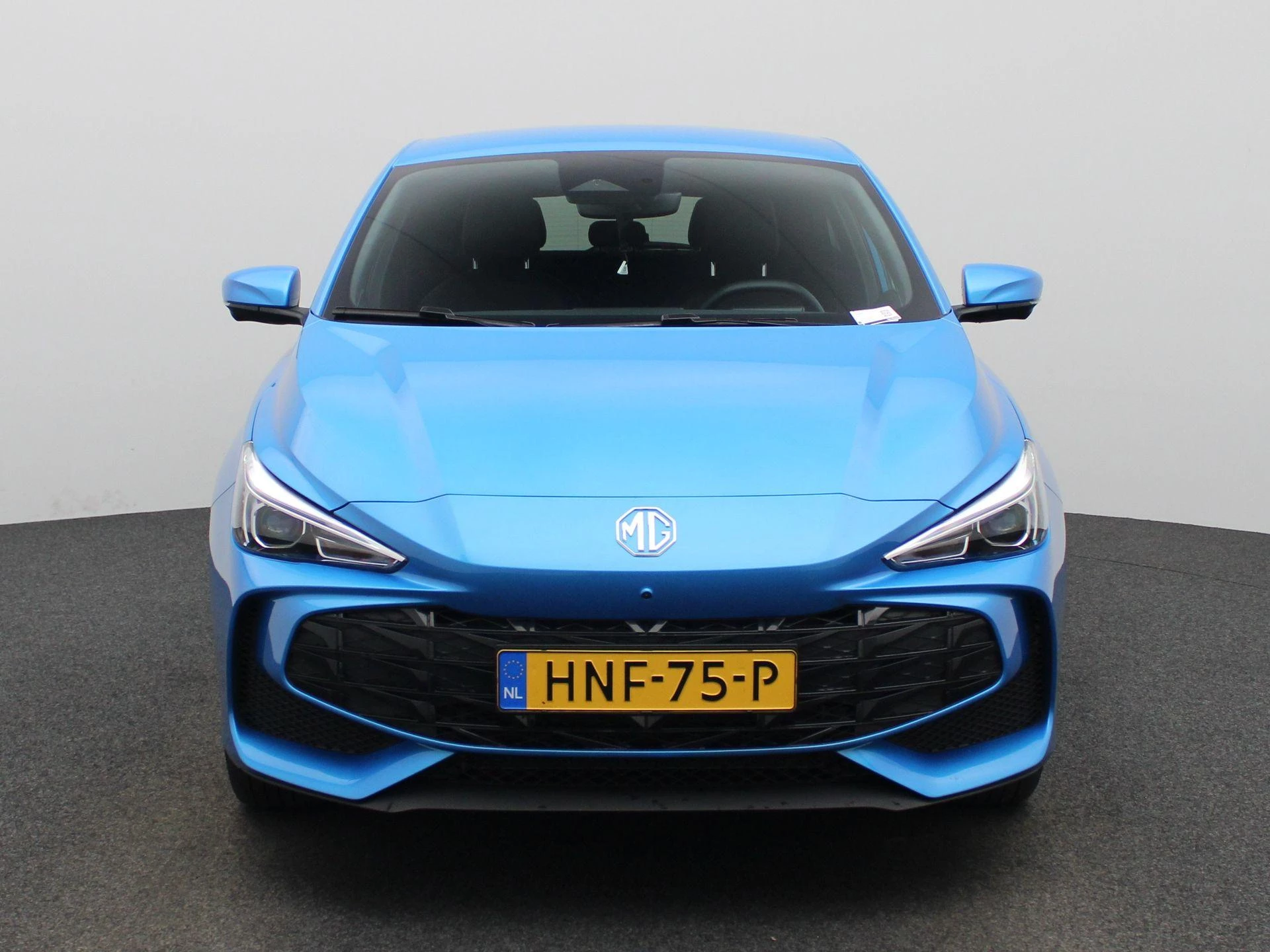 MG MG3 – autofoto 4