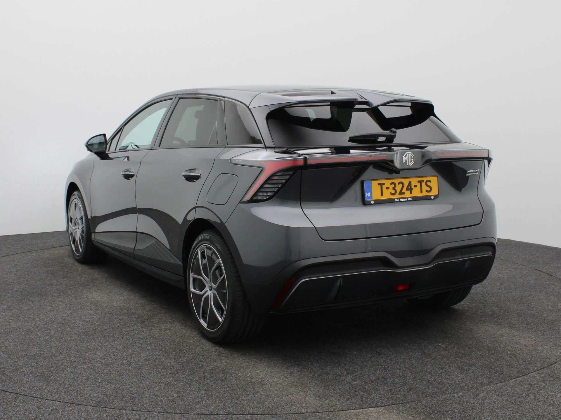 MG MG4EV – autofoto 3