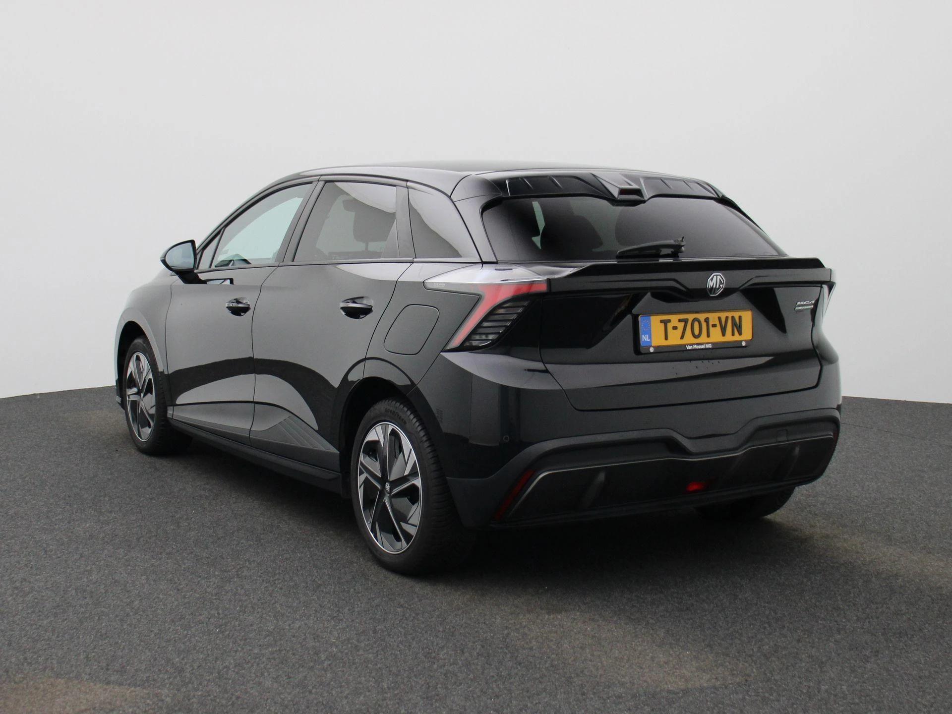MG MG4EV – autofoto 3