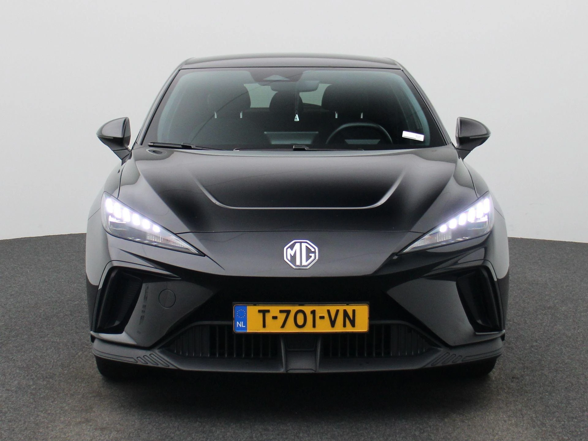 MG MG4EV – autofoto 4