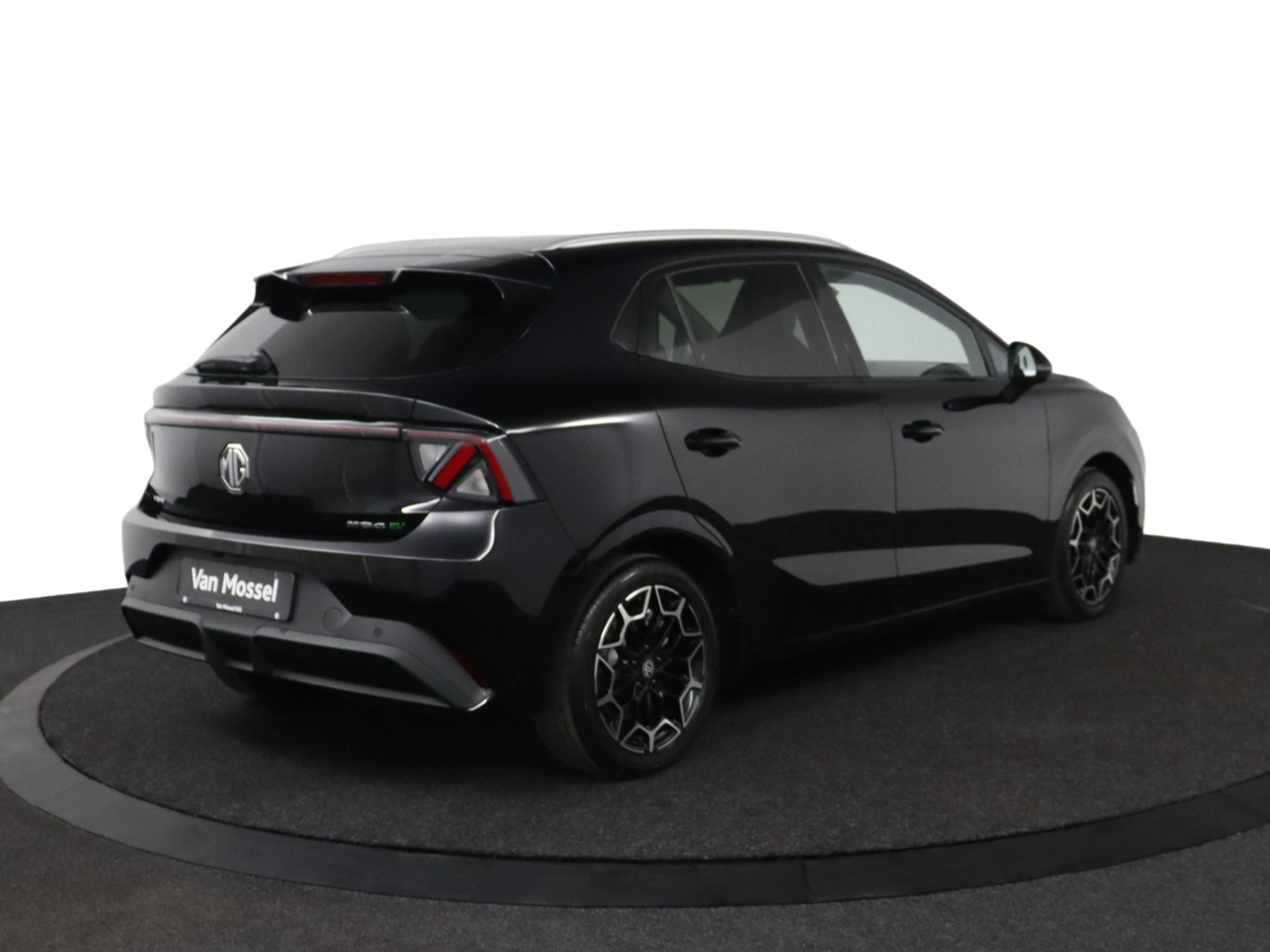 MG MG4EV – autofoto 4
