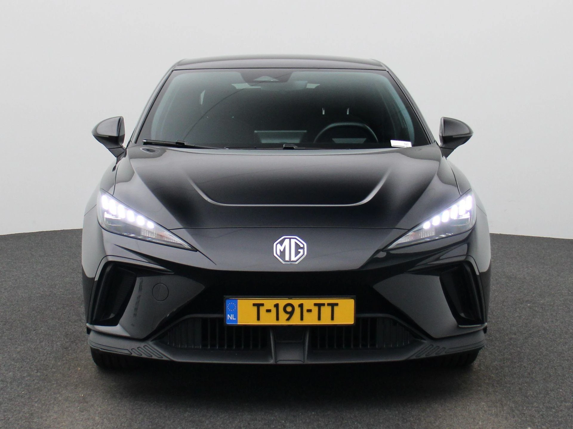 MG MG4EV – autofoto 4