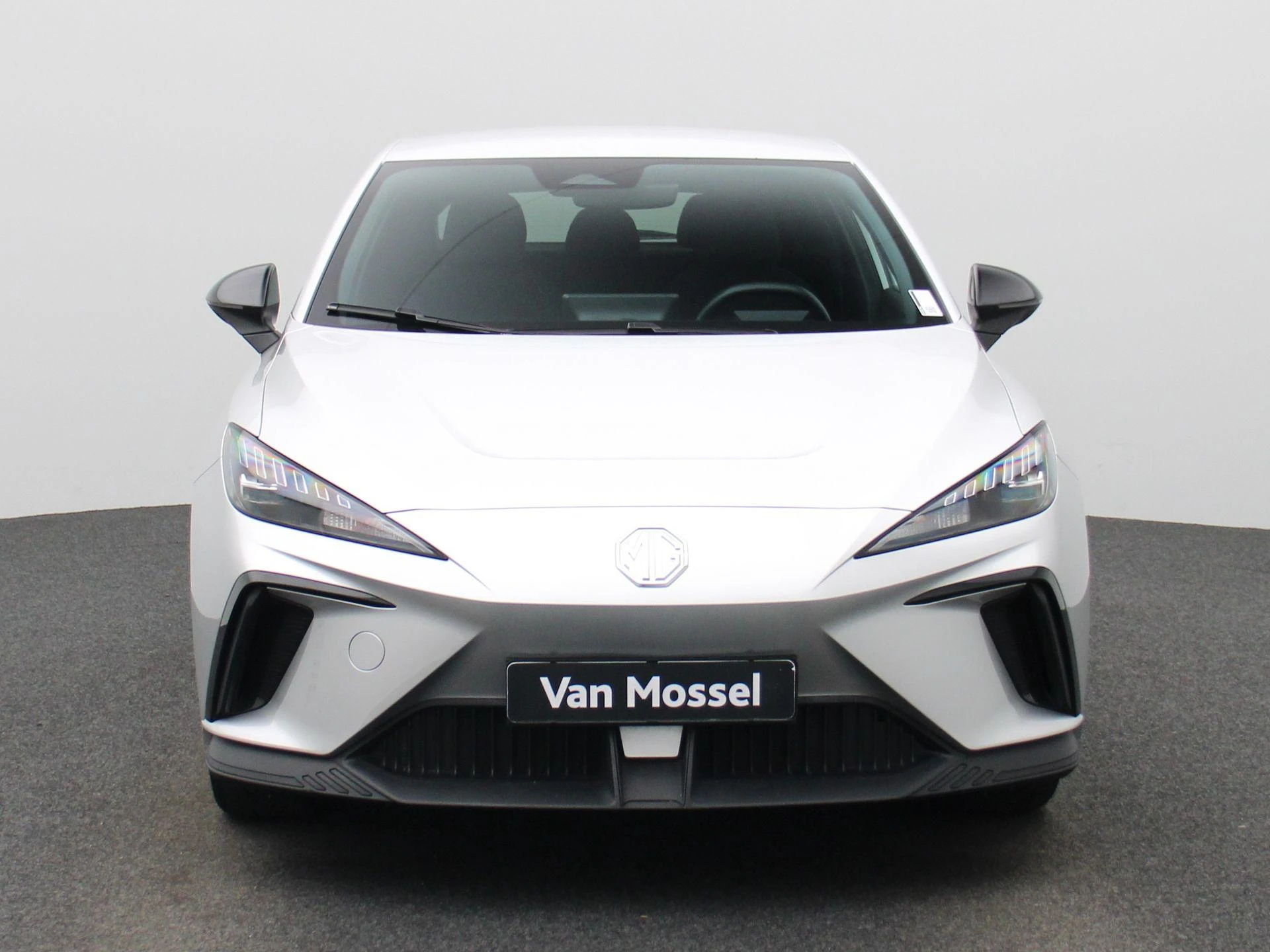 MG MG4EV – autofoto 4
