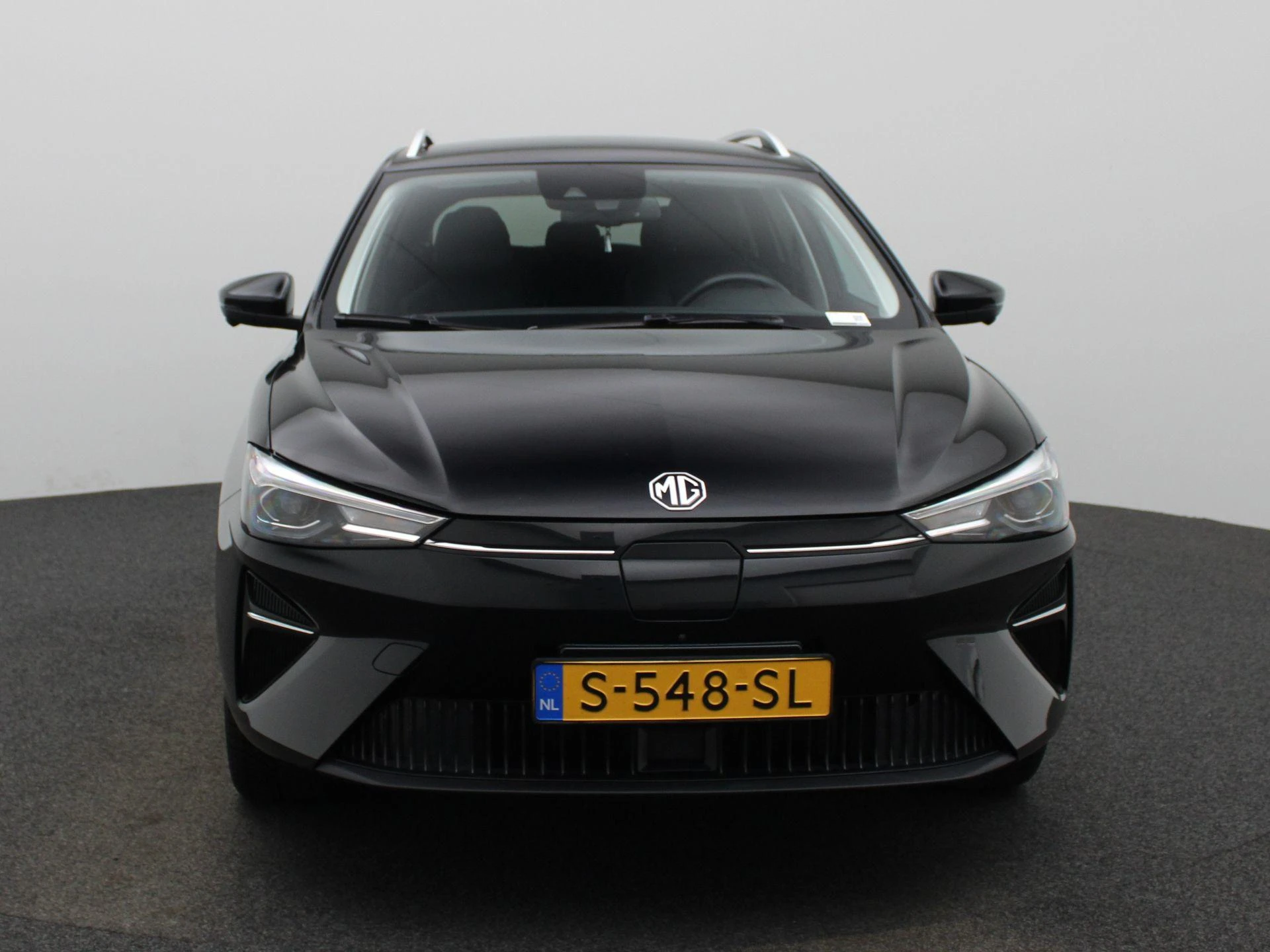 MG MG5 – autofoto 4