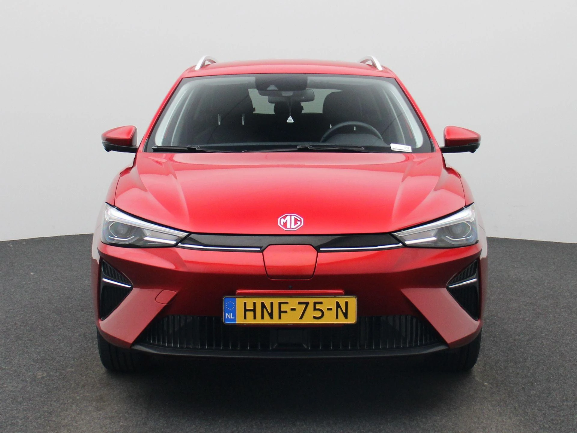 MG MG5 – autofoto 4