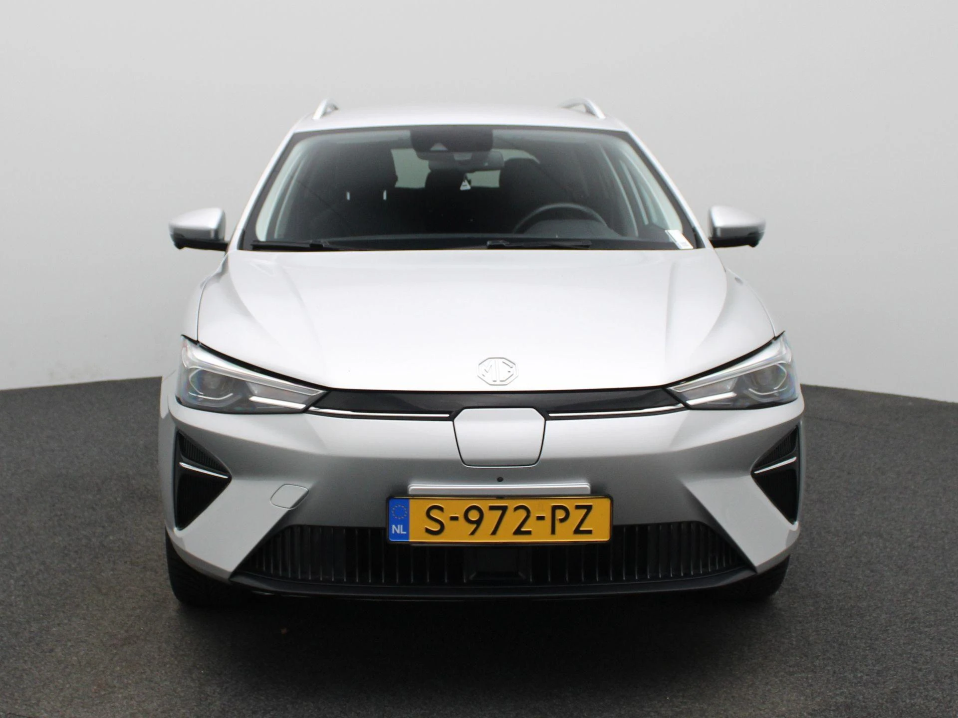 MG MG5 – autofoto 4