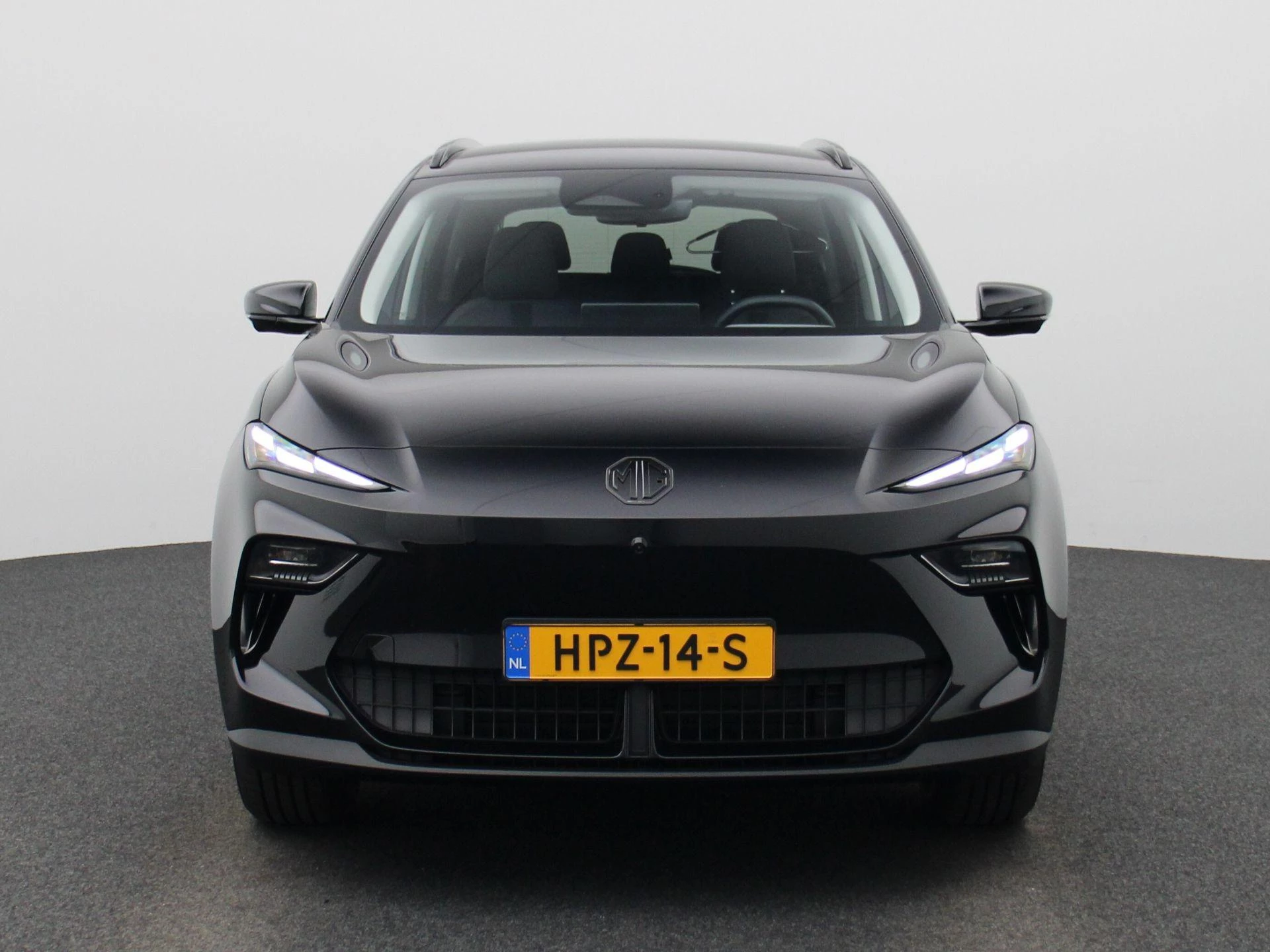 MG MGS5EV – autofoto 4