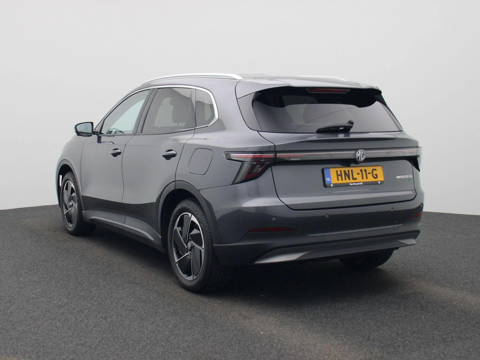 MG MGS5EV – autofoto 5
