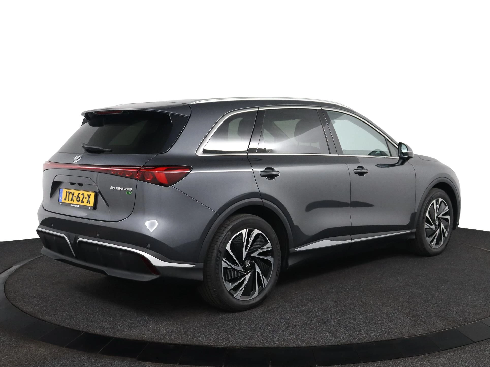 MG MGS6EV – autofoto 4