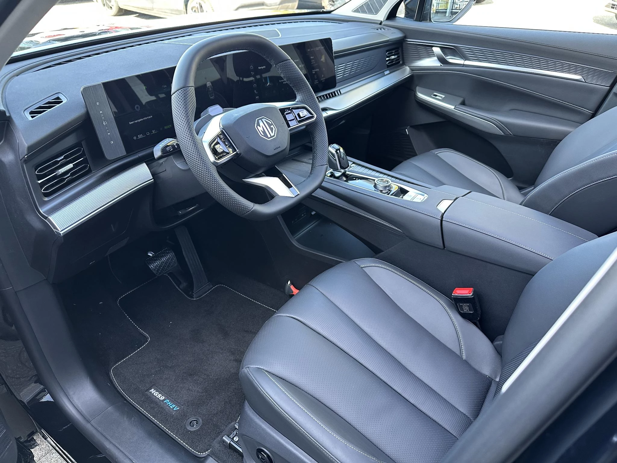 MG MGS9 – autofoto 5