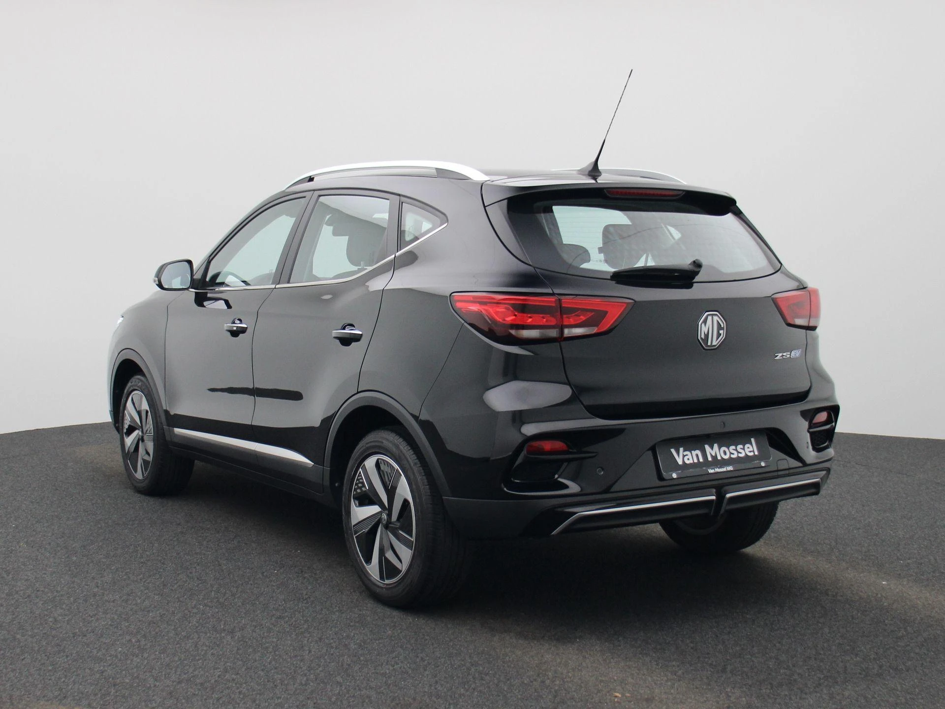 MG ZS – autofoto 3